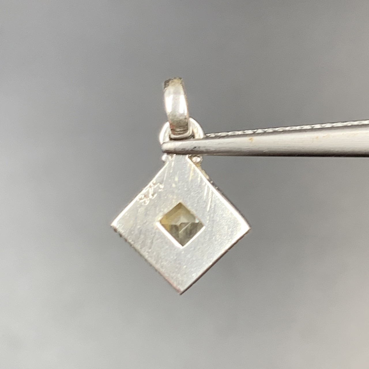 Natural Citrine & Silver Pendant. - Image 2 of 3