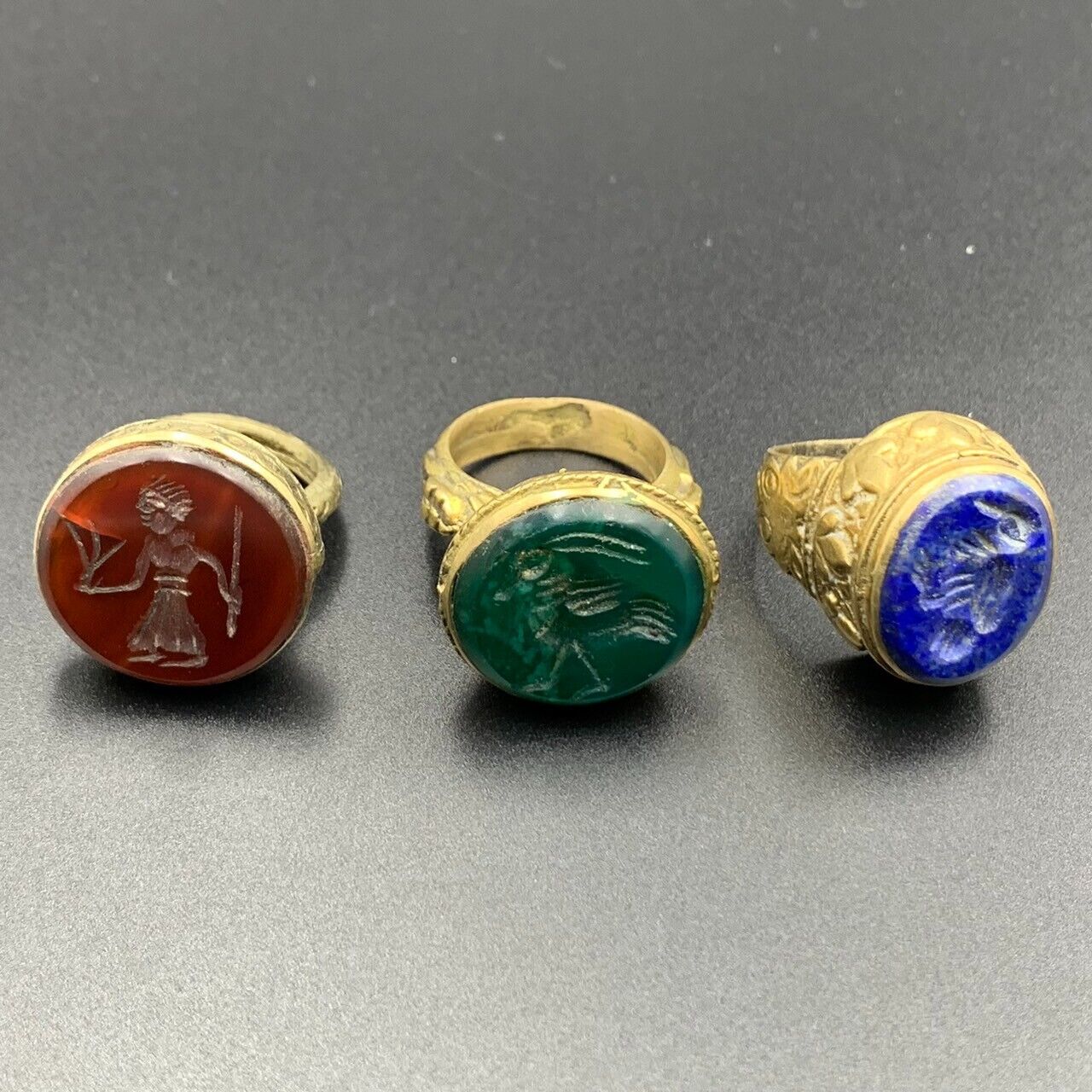 3 Piece Near Eastern Antique Agate, Carnelian & Lapis Lazul Bronze Rings - Image 3 of 7