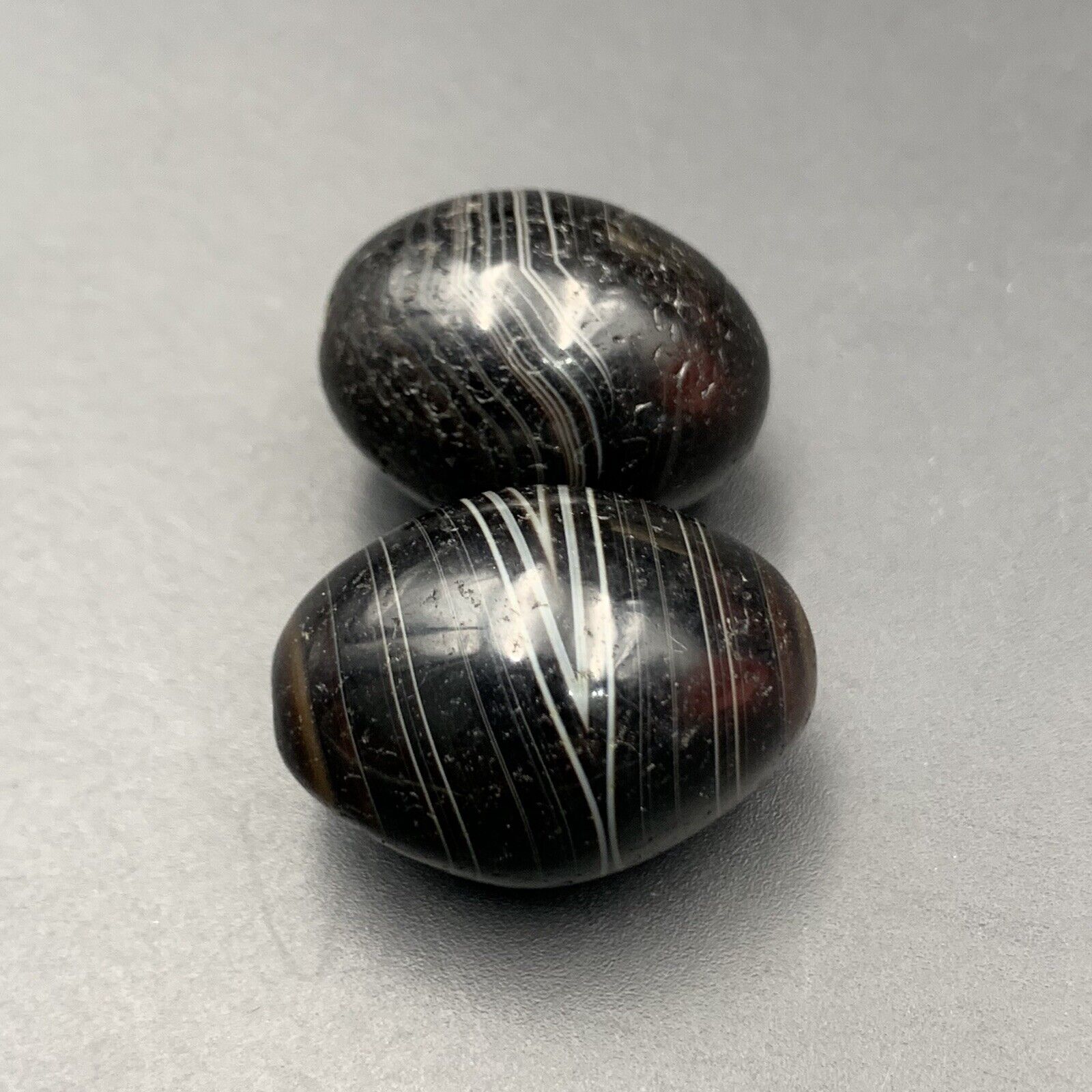 Authentic Ancient Indo Tibetan Suleimani Agate Bead, Suleimani Agate Bead - Image 4 of 7