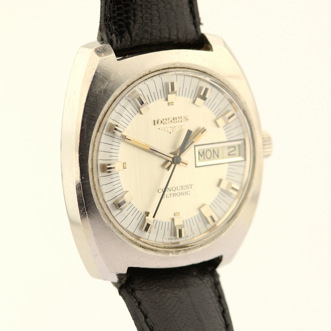 Longines / Conquest Ultronic Day Date - Gentlemen's Steel Wristwatch - Image 5 of 6