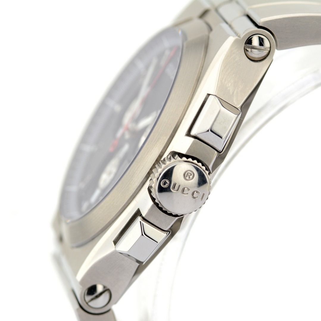 Gucci / Pantheon Chronograph - Gentlemen's Titanium Wristwatch - Image 8 of 12