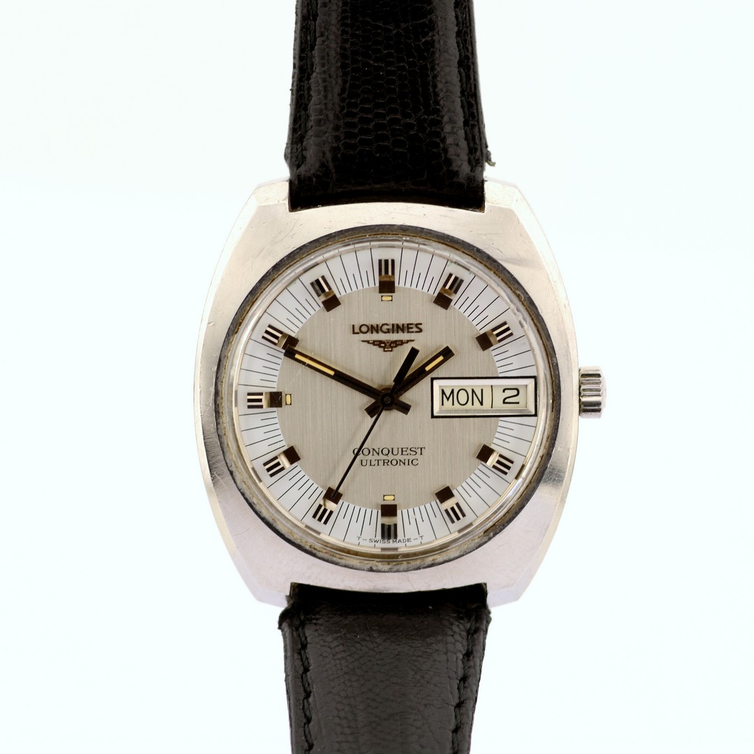 Longines / Conquest Ultronic Day Date - Gentlemen's Steel Wristwatch - Image 2 of 6