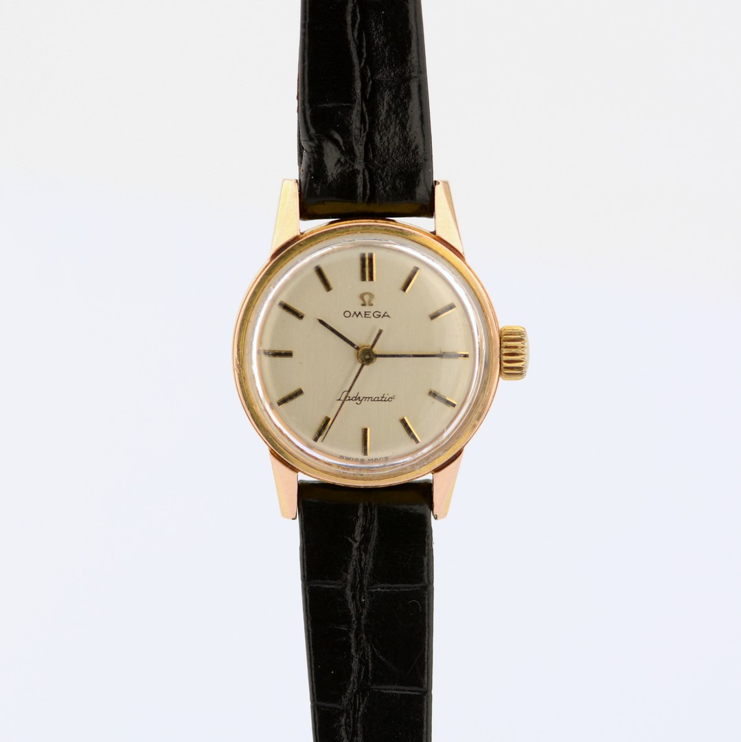 Omega / Seamester Ladymatic - Lady's Steel Wristwatch - Bild 4 aus 8