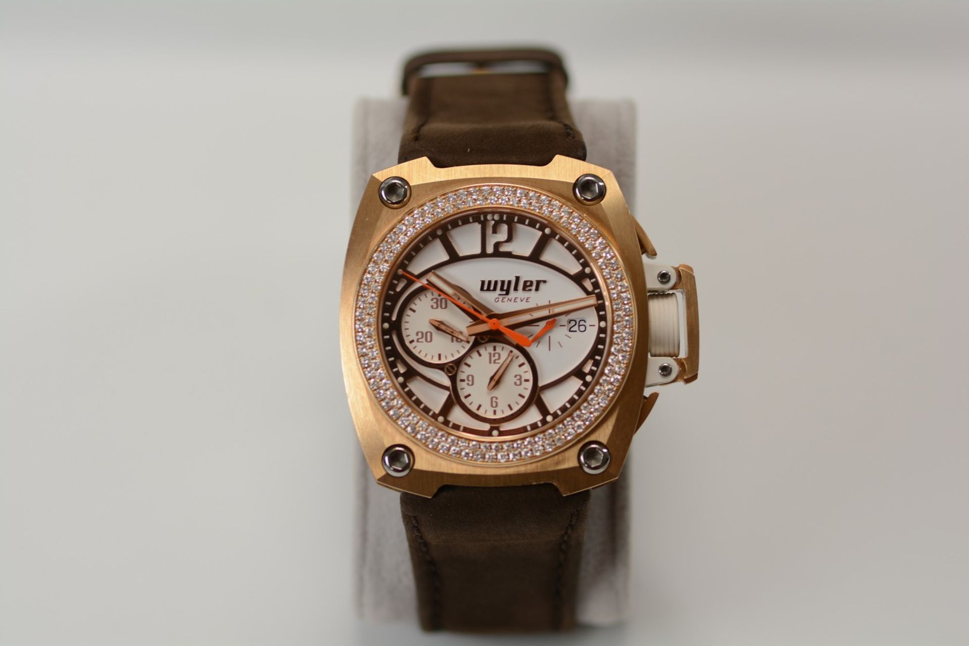 Wyler Geneve / CODE S - Gentlemen's Yellow Gold Wristwatch - Image 8 of 15