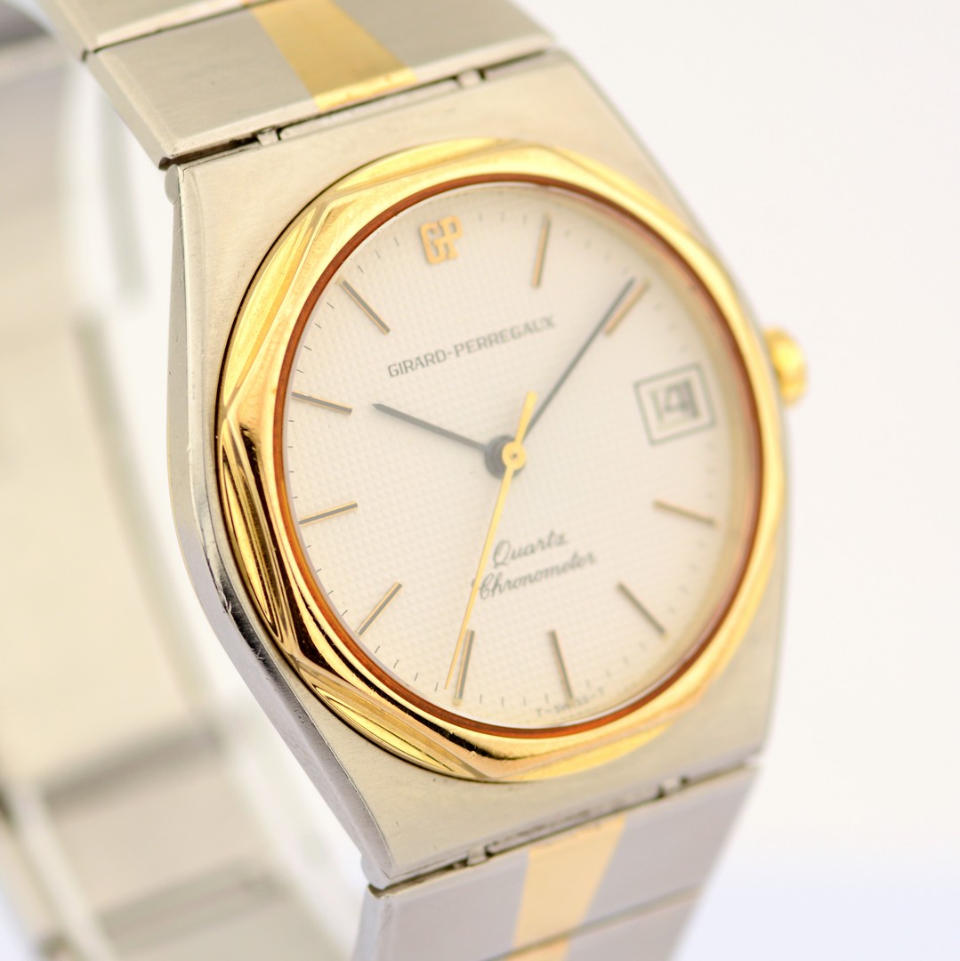 Girard-Perregaux / Laureato Chronometer 14K Bezel - 35mm - Gentlemen's Steel Wristwatch - Image 5 of 8
