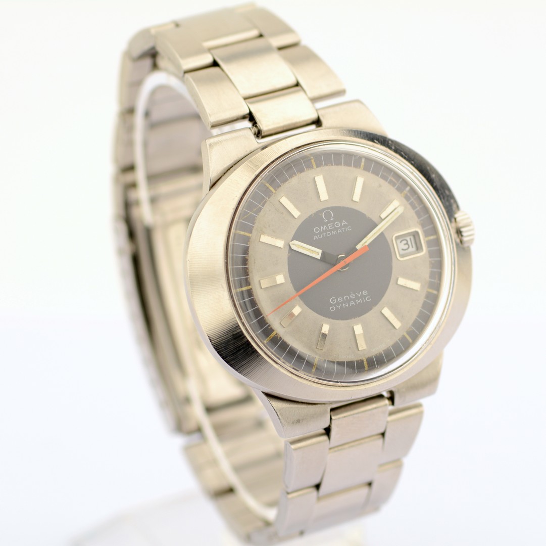 Omega / Dynamic - Date - Gentlemen's Steel Wristwatch - Image 5 of 7
