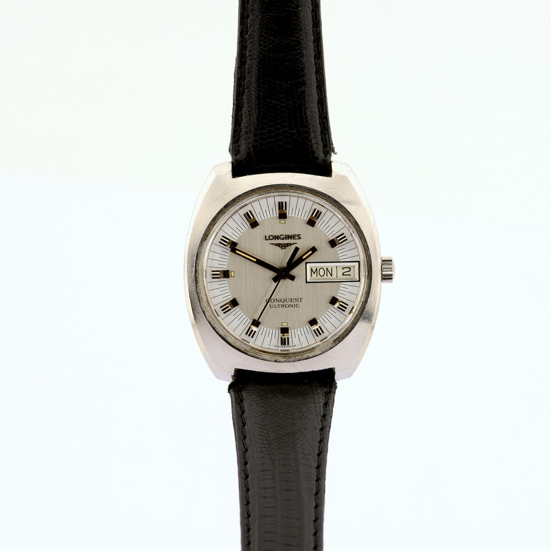 Longines / Conquest Ultronic Day Date - Gentlemen's Steel Wristwatch - Image 3 of 6