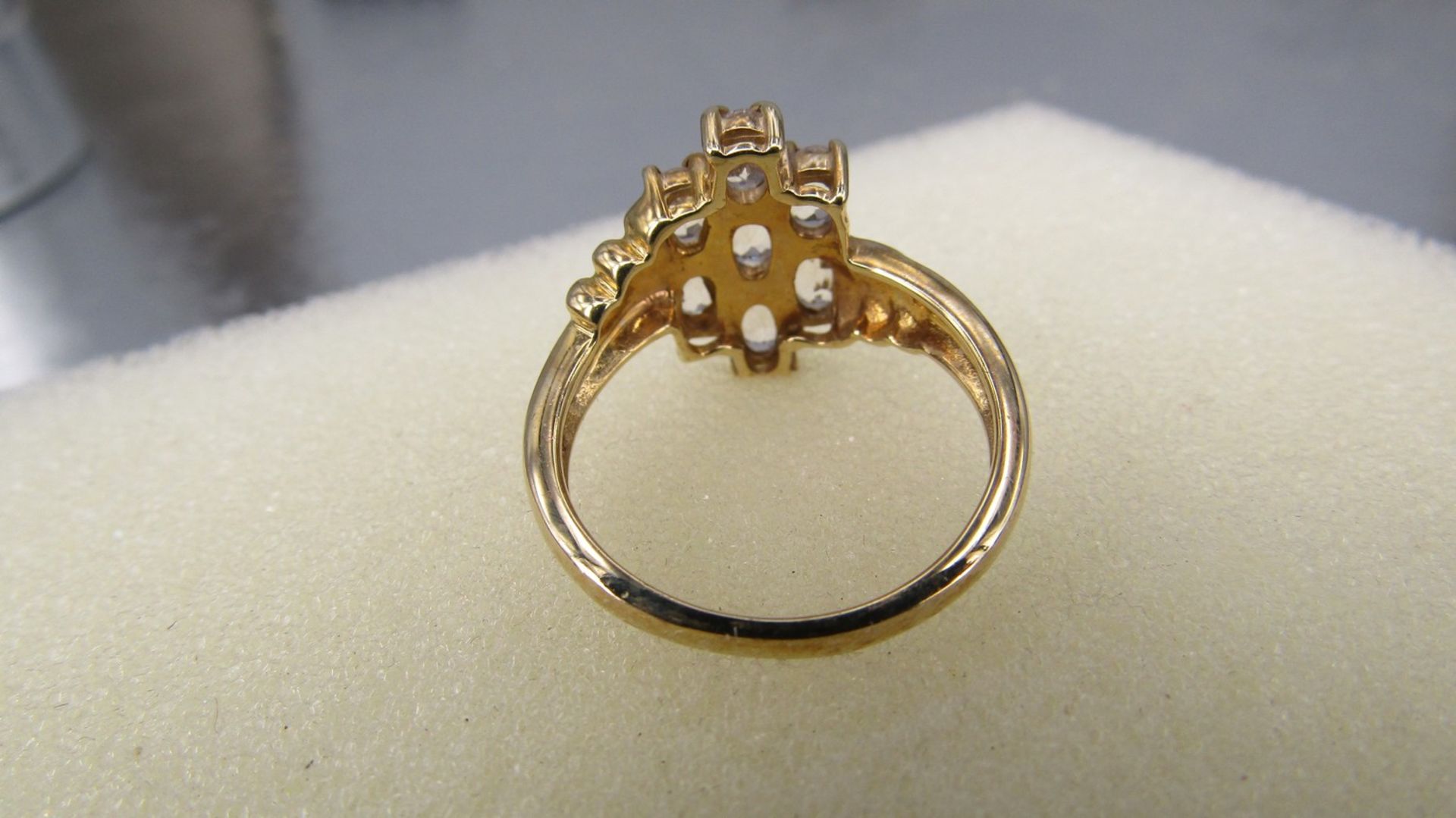 Semi Precious 9ct Gold Morganite Ring - Image 5 of 5