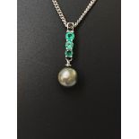 Beautiful 9.25CT Natural Tahitian Pearl With Emerald & Platinum Pendant