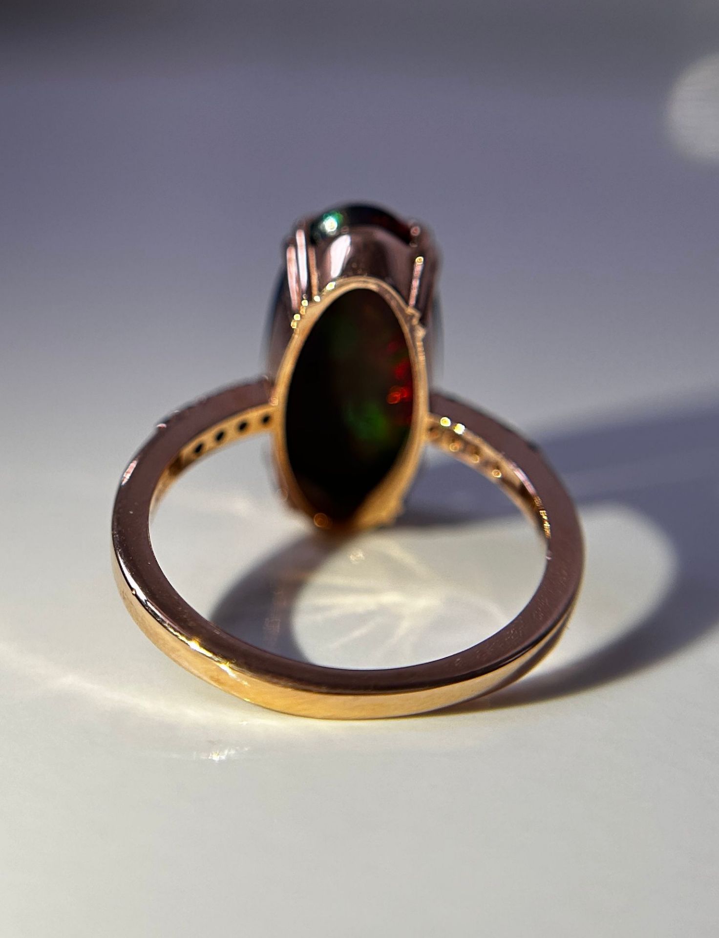 Beautiful Natural Black Opal Ring With Natural Blue Sapphire and 18k Gold - Image 3 of 10