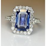 2.53 CT Unheated/untreated Cornflower Blue Sapphire Natural Diamonds & 18k Gold