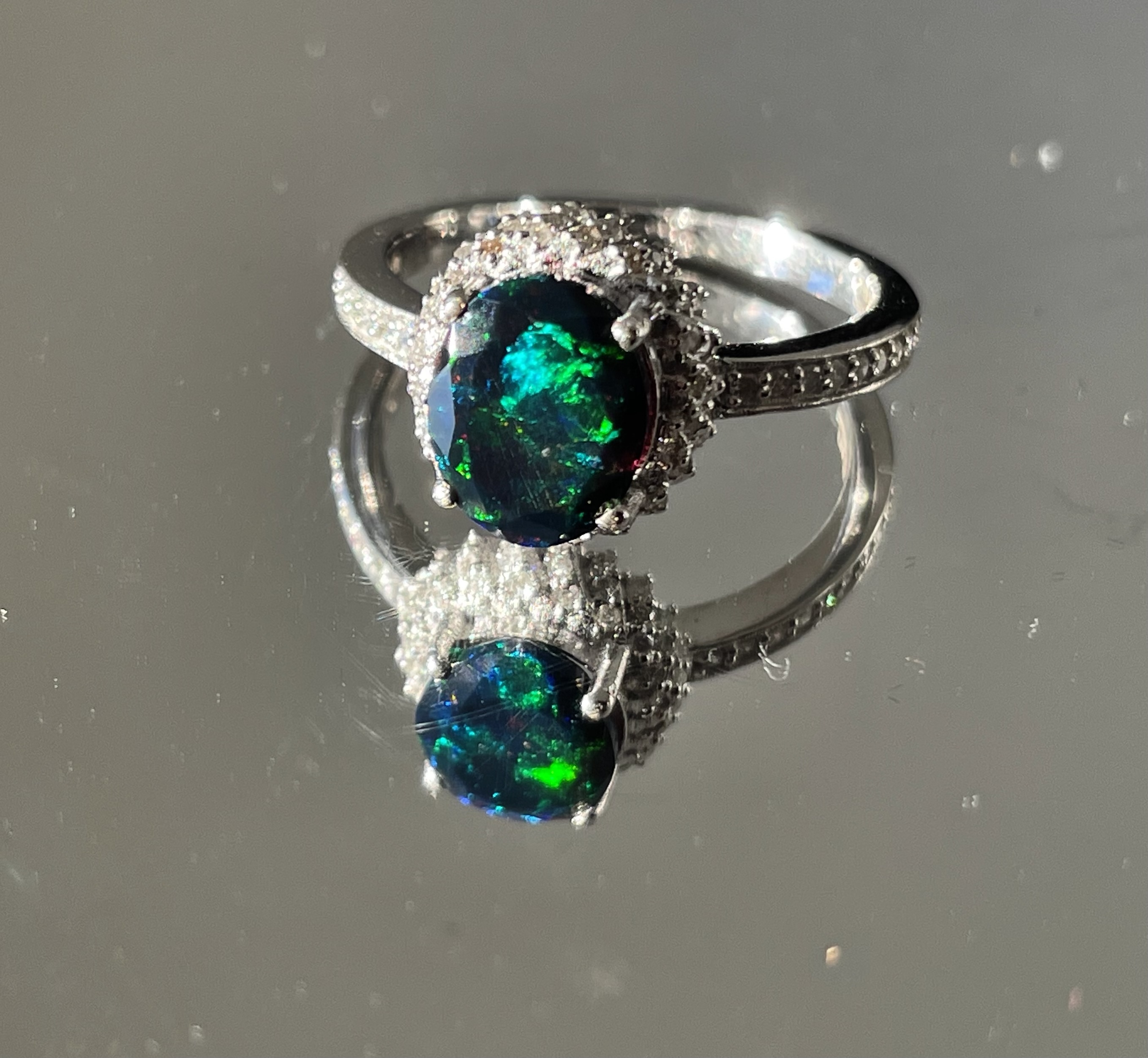 Beautiful Natural Black Opal Ring With Natural Diamond & 18k Gold - Image 9 of 12