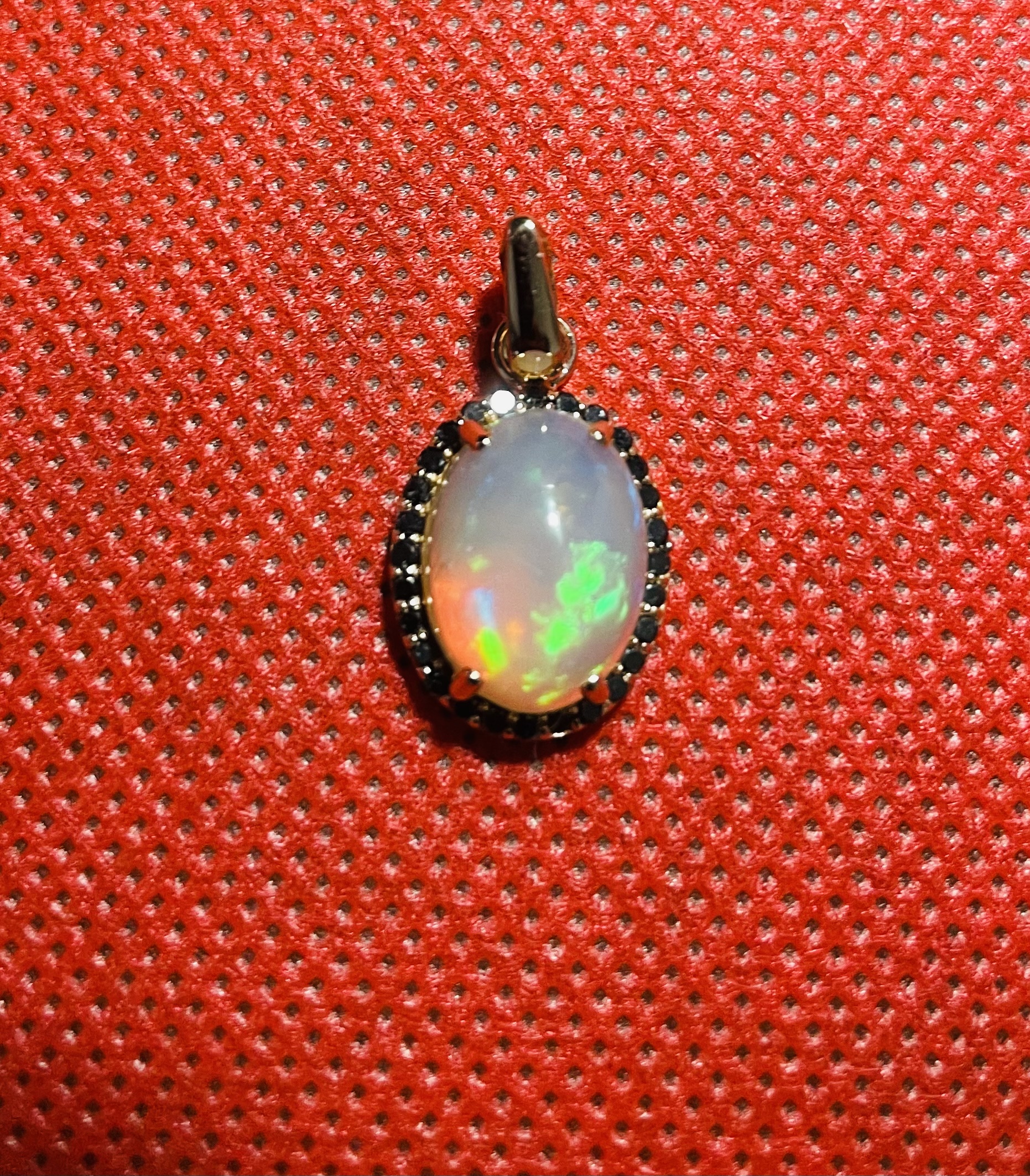 Beautiful Natural 3.60 Opal Pendant Black Diamonds & 18k Rose Gold - Image 4 of 6