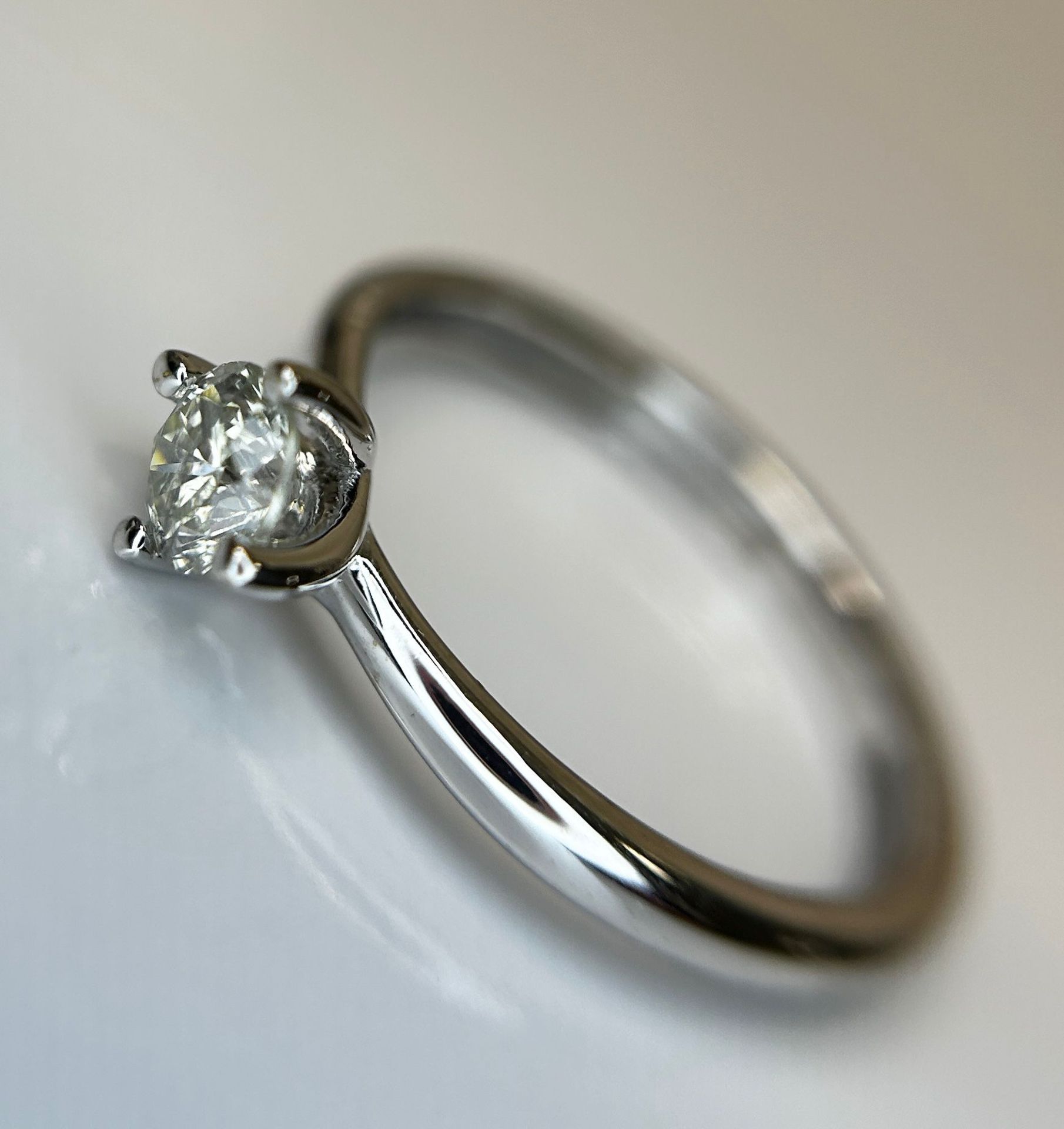 Beautiful Natural 0.42CT S1 Diamond Ring With 18k Gold - Image 5 of 6