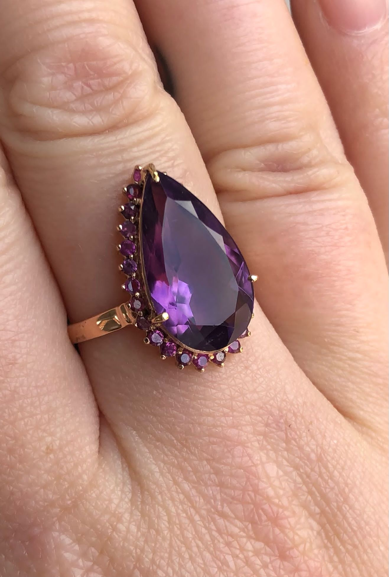 Beautiful Natural Amethyst 4.55Ct With Natural Burma Ruby & 18k White Gold - Image 8 of 9