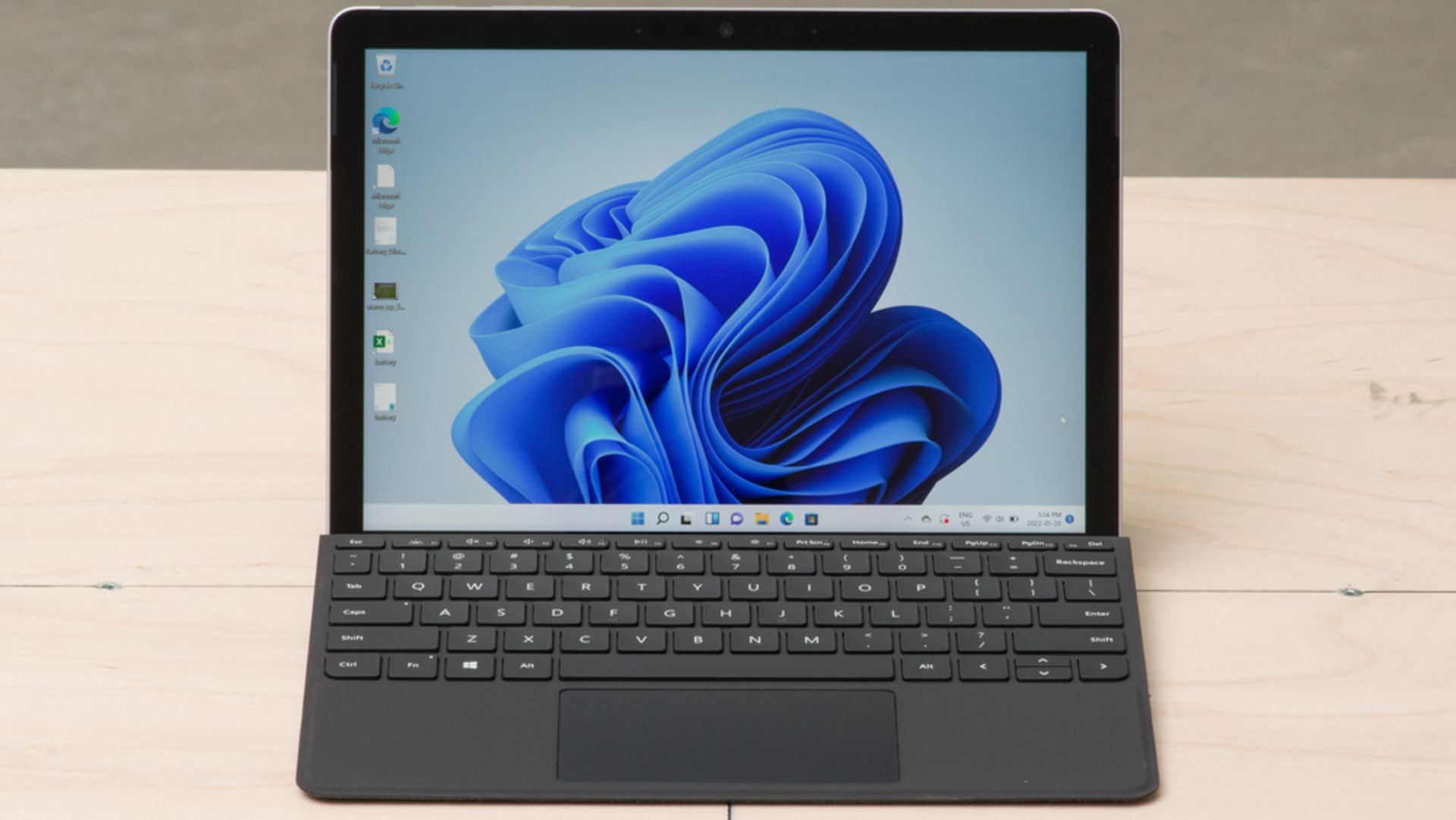 Microsoft Surface Go Windows 11 Pentium 4415Y 4GB Memory 256GB SSD Webcam WiFi Keyboard #2
