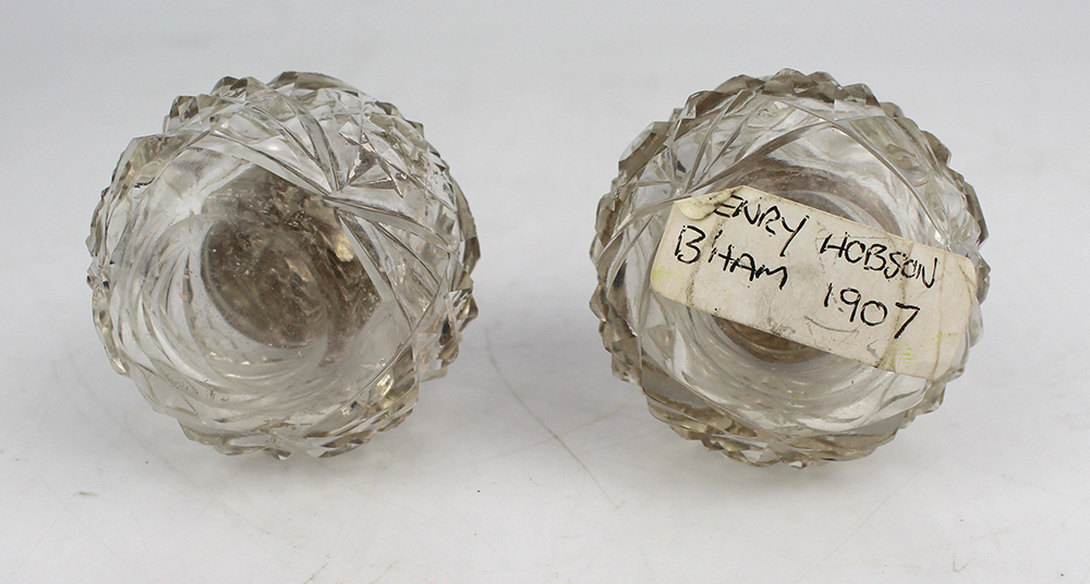 Pair of Cut Glass Silver Topped Pots Birmingham 1907 Henry Hobson - Bild 5 aus 5