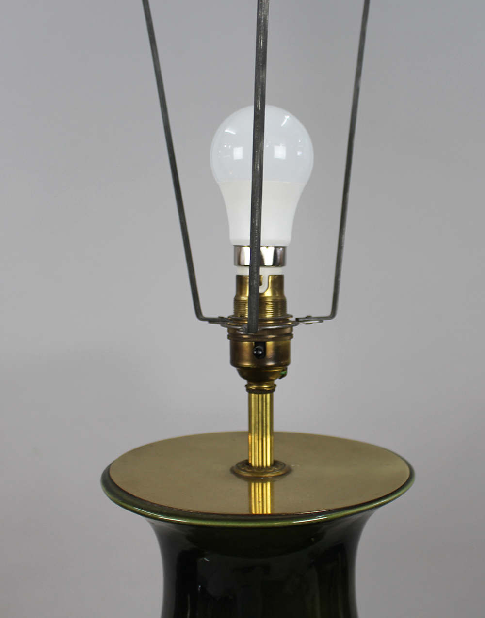 Pair of Vintage Ceramic & Gilt Table Lamps - Image 3 of 6