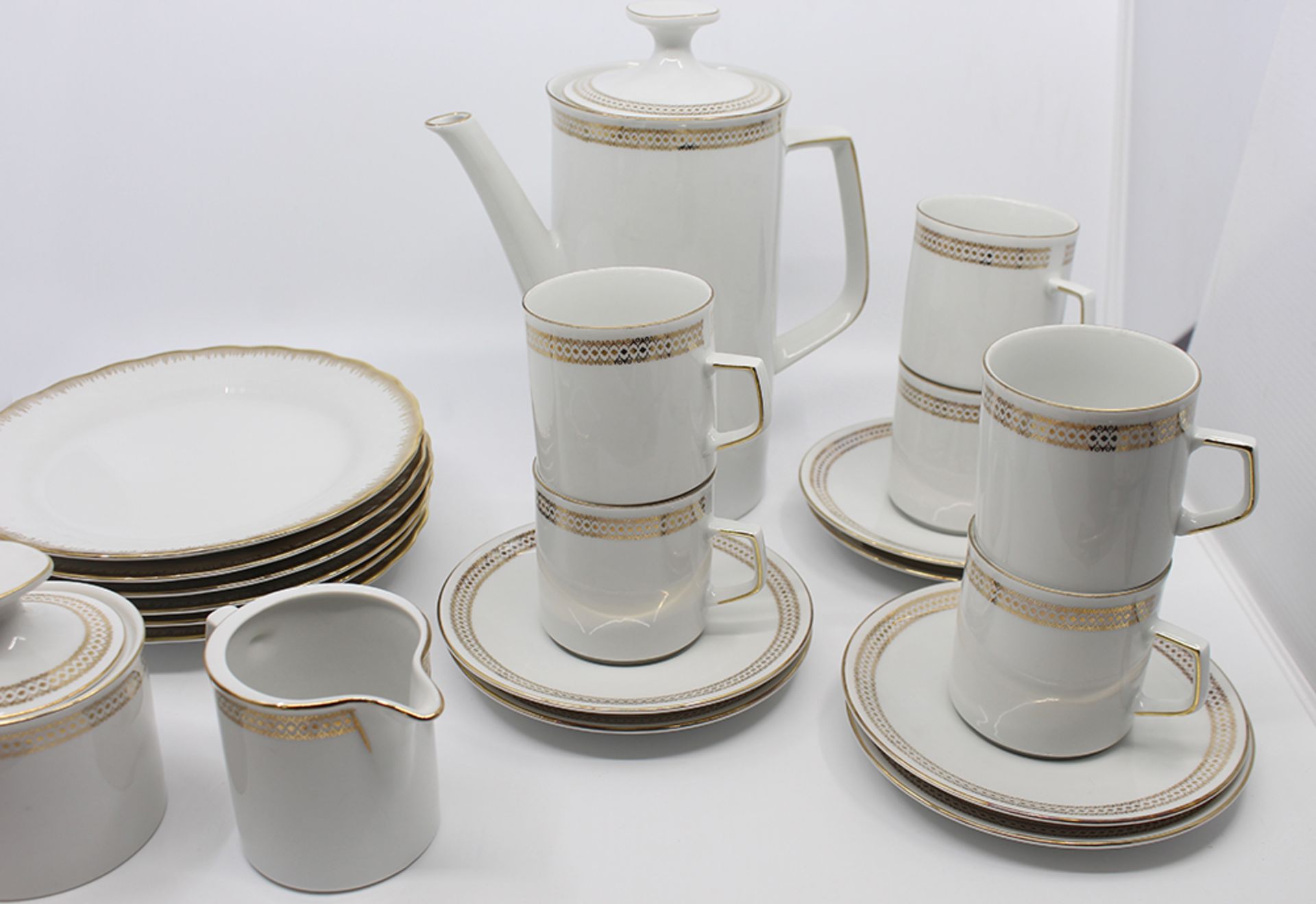 23 Piece Winterling Bavaria White & Gold Porcelain Coffee Service - Image 6 of 8