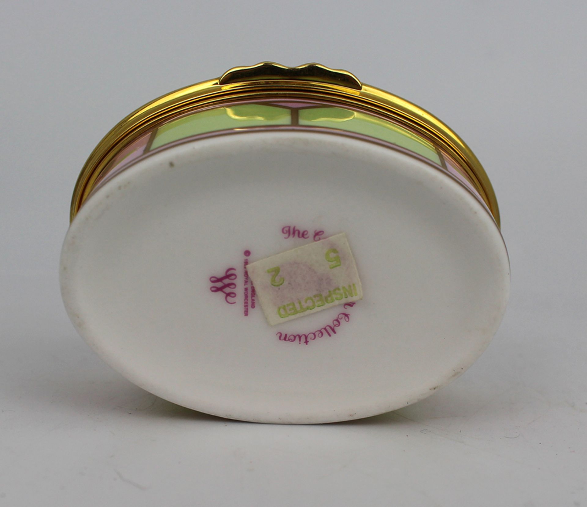 Royal Worcester The Connoisseur Collection Fuchsia Fairy Trinket Box - Image 4 of 4