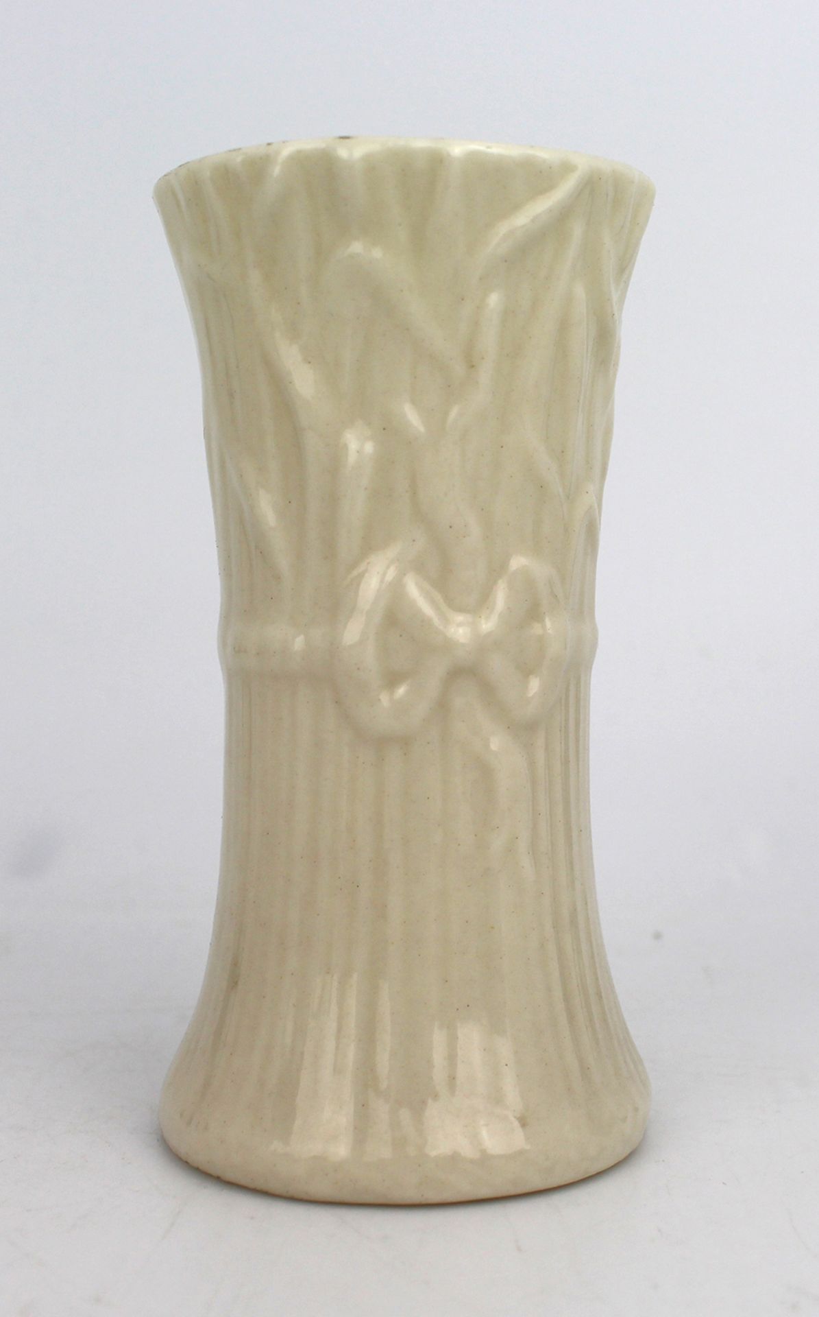 Small Irish Belleek Vase c.1970