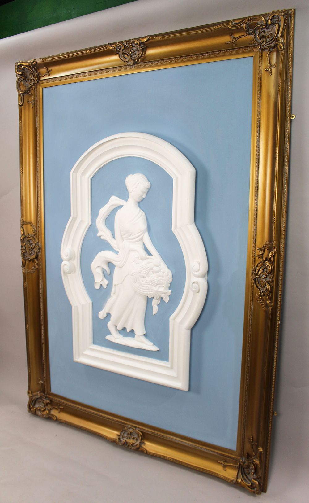 Set of 4 Impressive Very Large Plaster Panels Set in Gilt Frame - Image 16 of 31