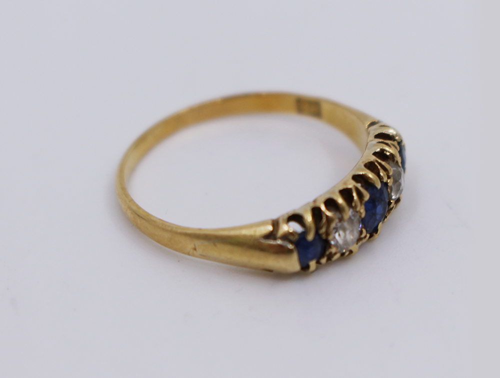 Five Stone Sapphire & Diamond 18ct Gold Ring - Image 3 of 5