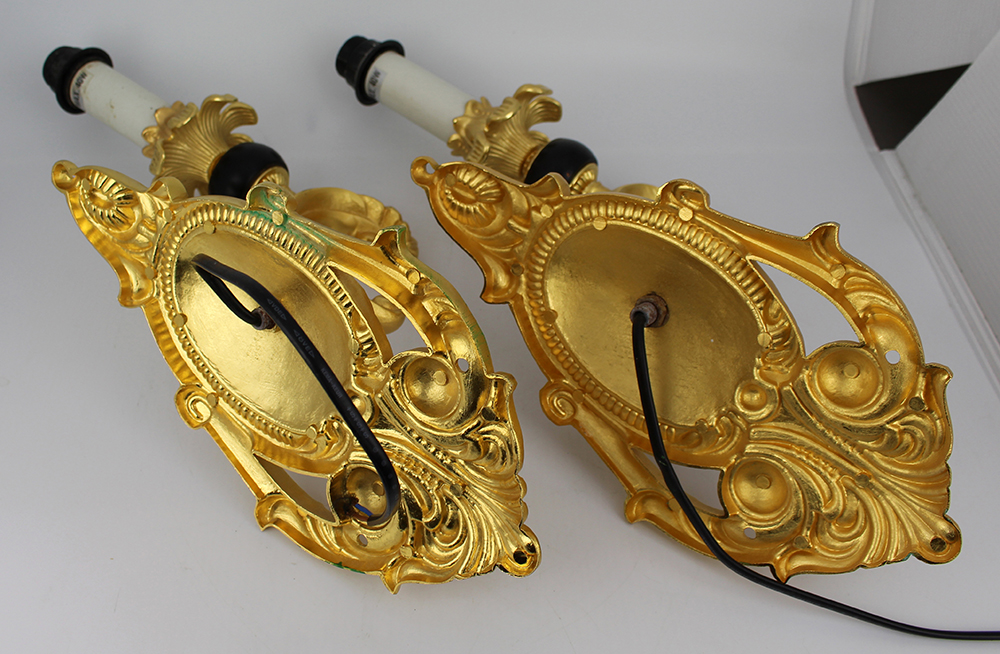 Pair of Gilt Metal Decorative Wall Lights - Image 5 of 6