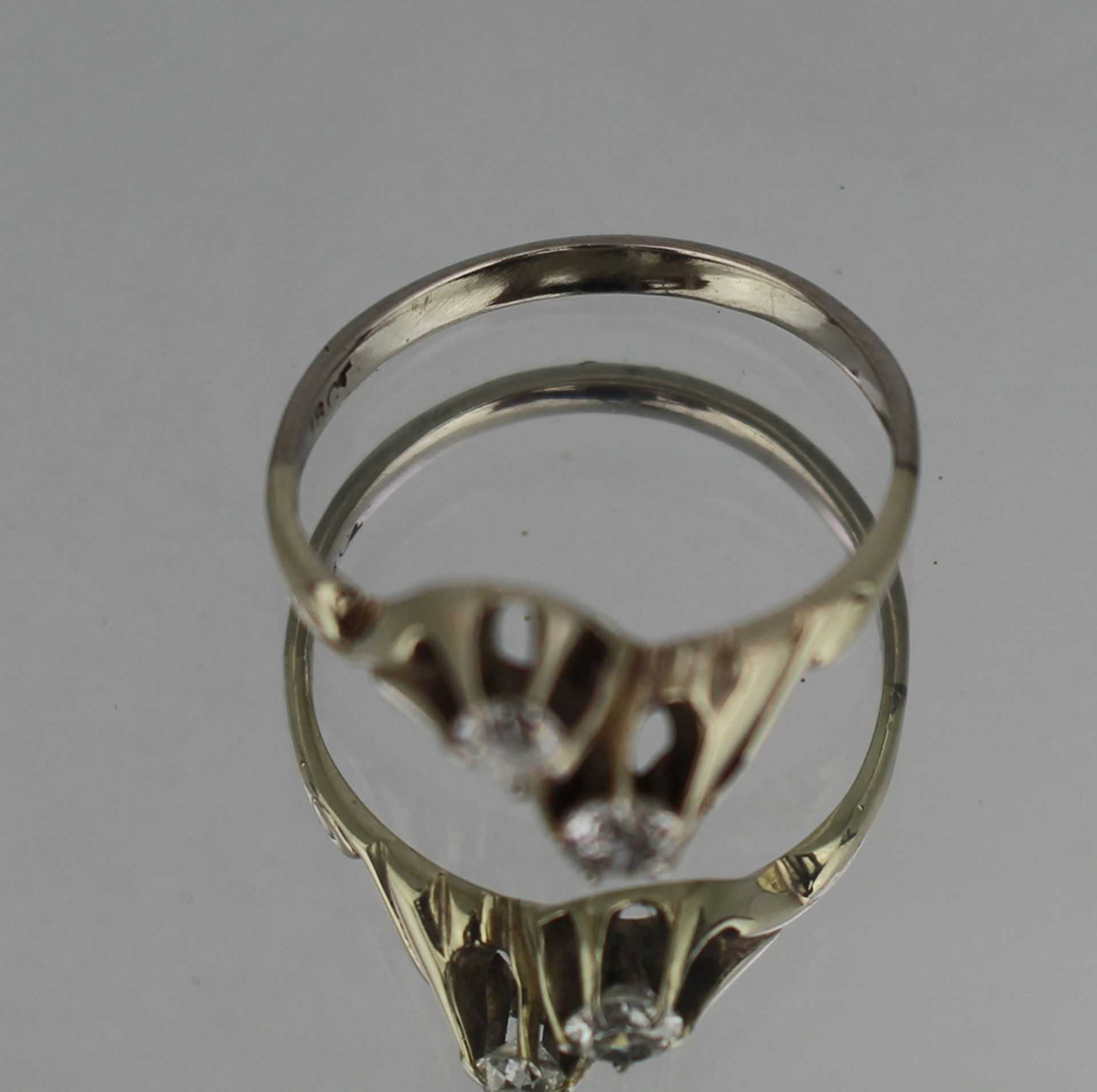 Diamond Crossover 18ct White Gold Ring - Image 2 of 6