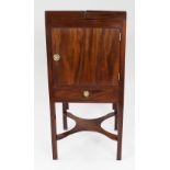 Georgian Mahogany Vanity Stand