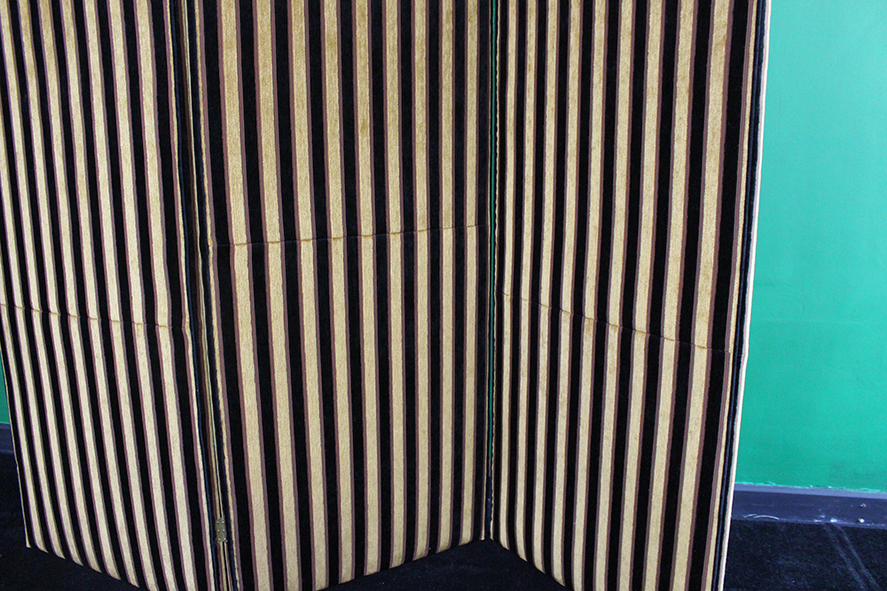 Large Three Fold Gold Striped Upholstered Screen Room Divider - Image 3 of 8