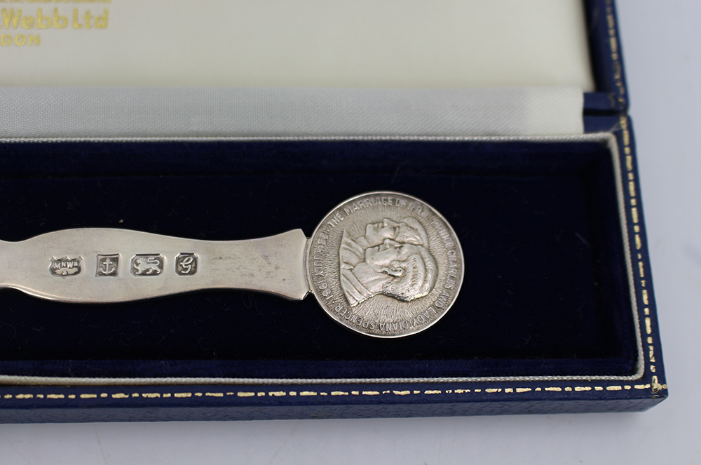 Mappin & Webb Solid Silver Royal Wedding Letter Opener Cased - Image 3 of 6