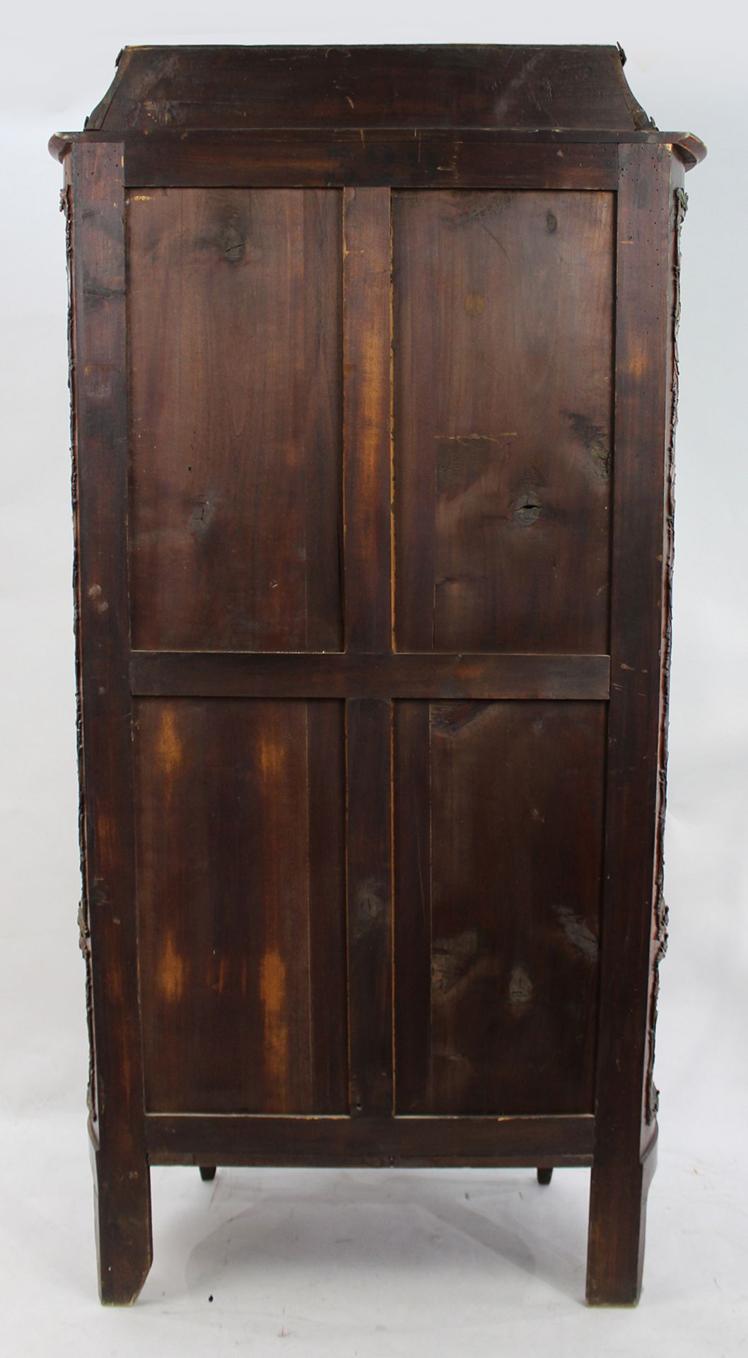 Antique French Serpentine Vernis Martin Display Cabinet - Image 9 of 12