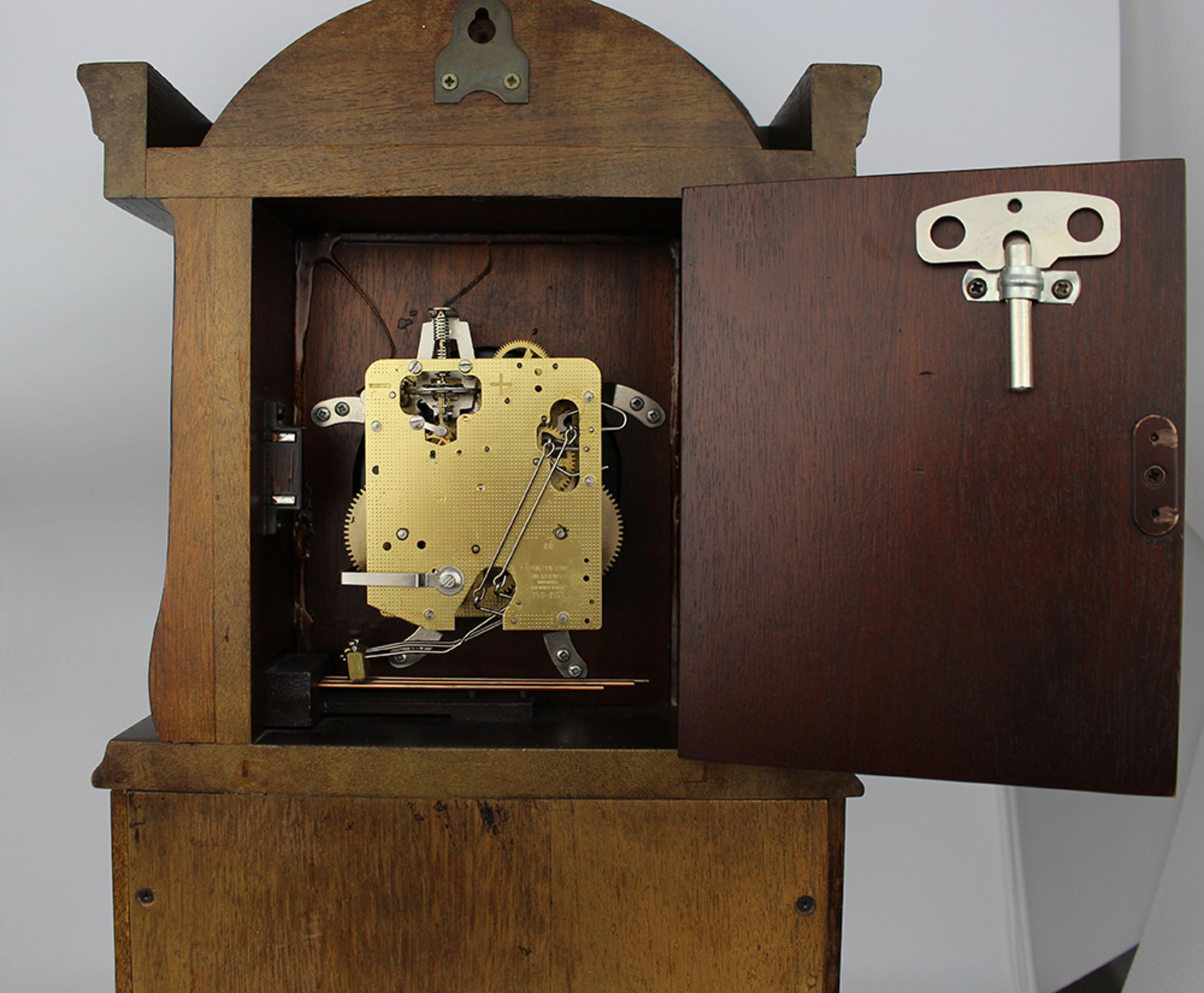 Vintage Hunting Hermle Mantel Clock - Image 8 of 8