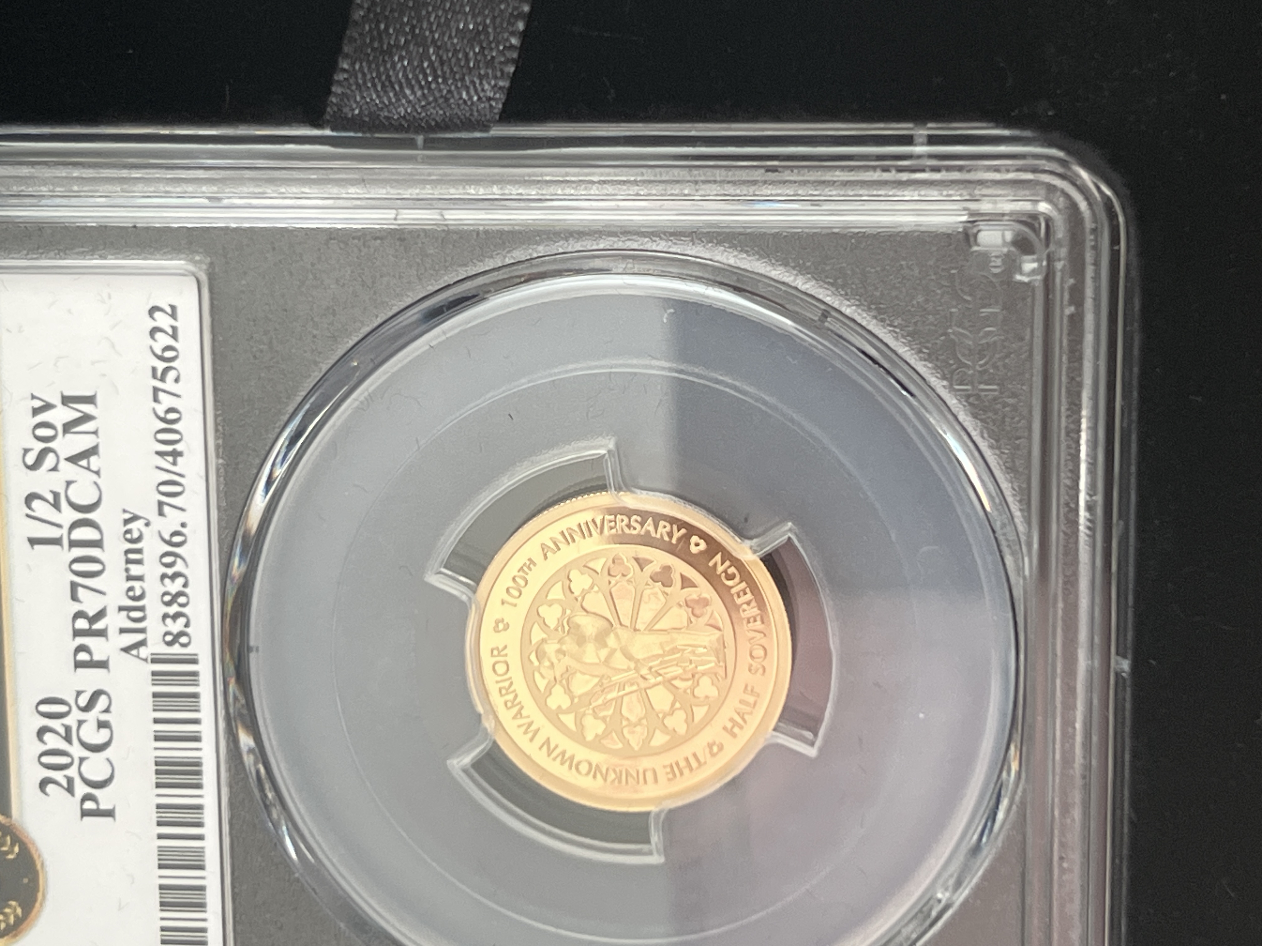 Gold Sovereign 100th Anniversary Set of The Unknown Warrior - Image 3 of 6