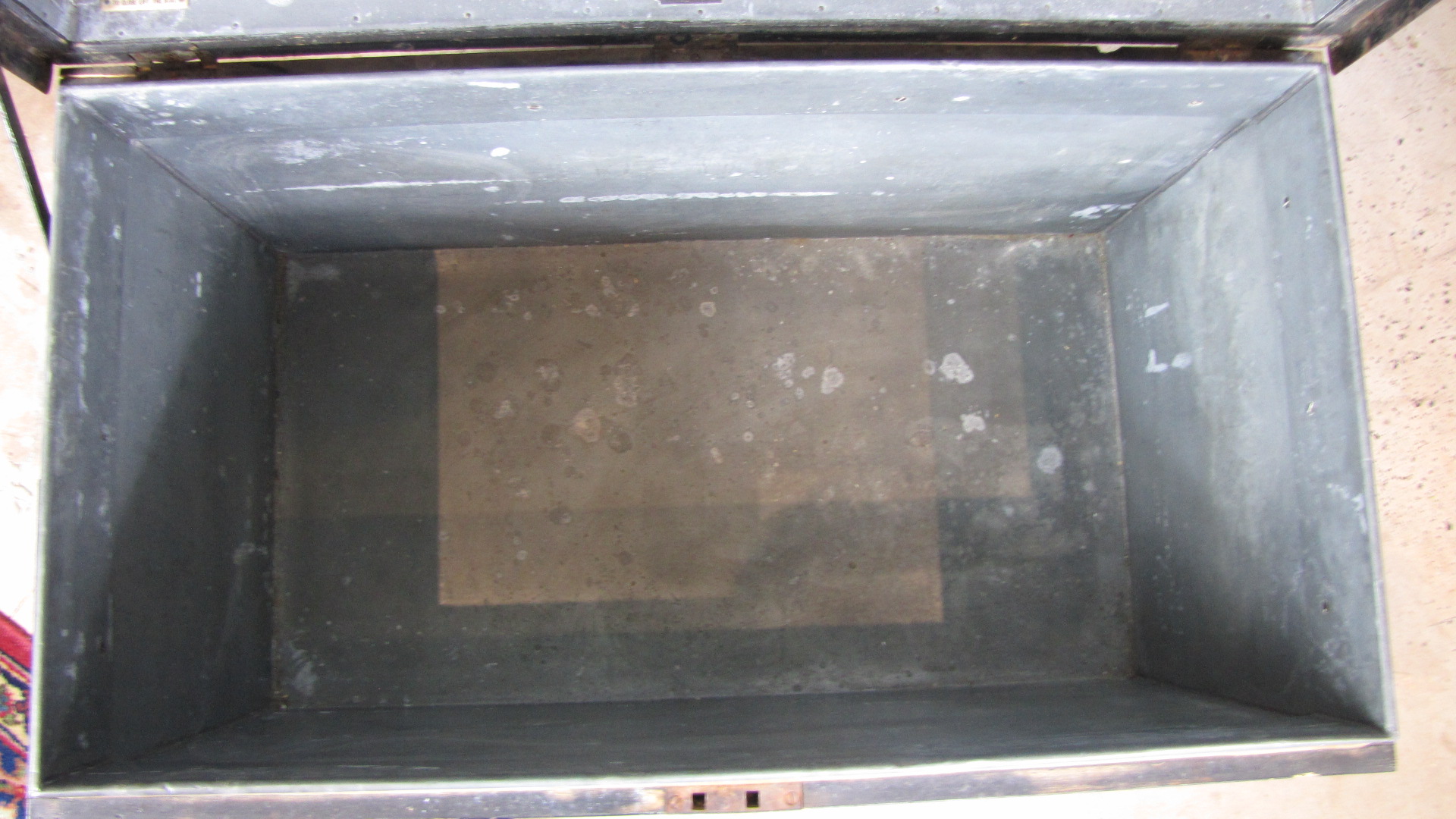 Original Army & Navy CLS Campaign Trunk With Metal Lining - Image 6 of 6