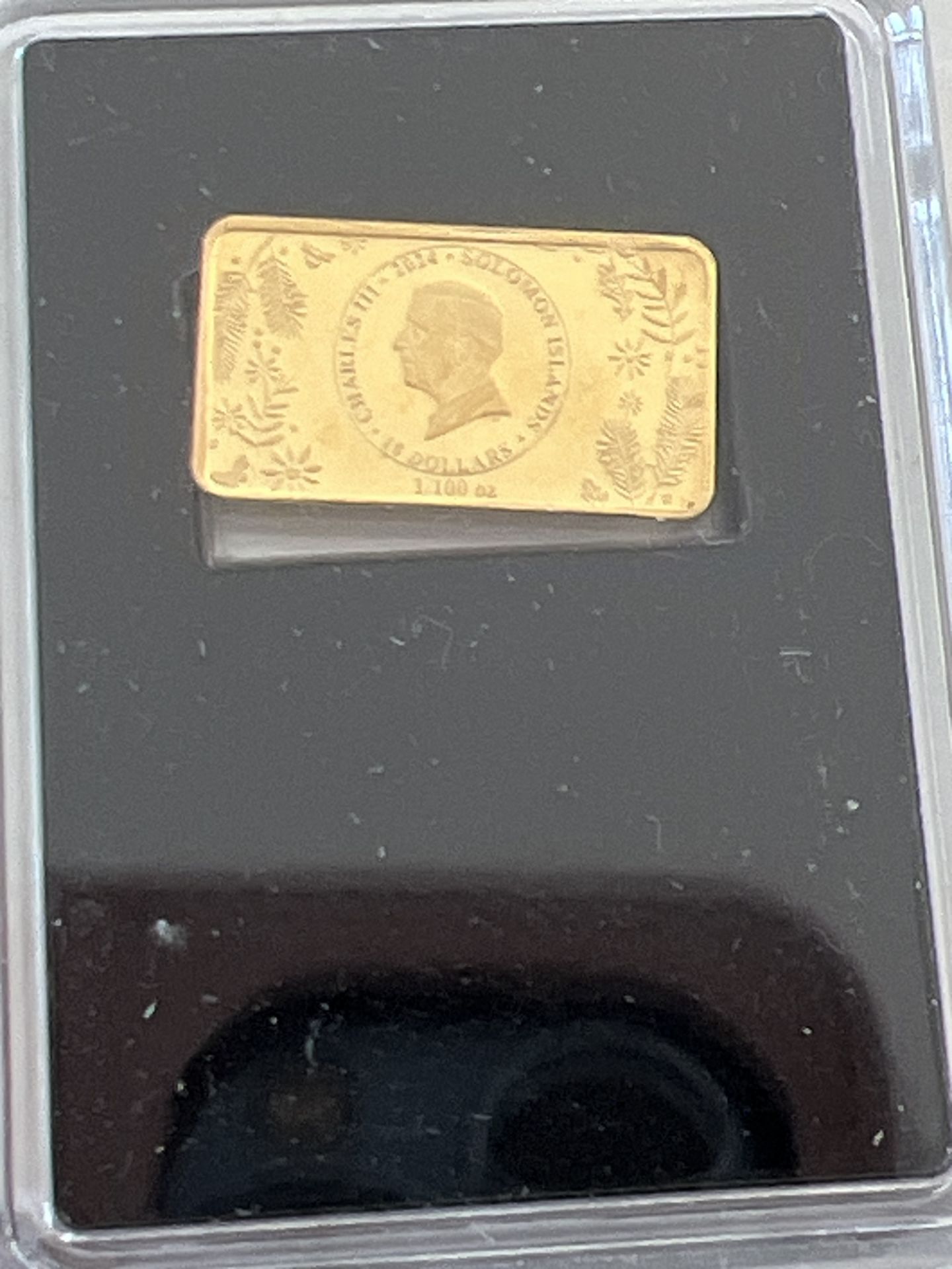 1/100 oz . Au 999.9 Gold Peter Rabbit