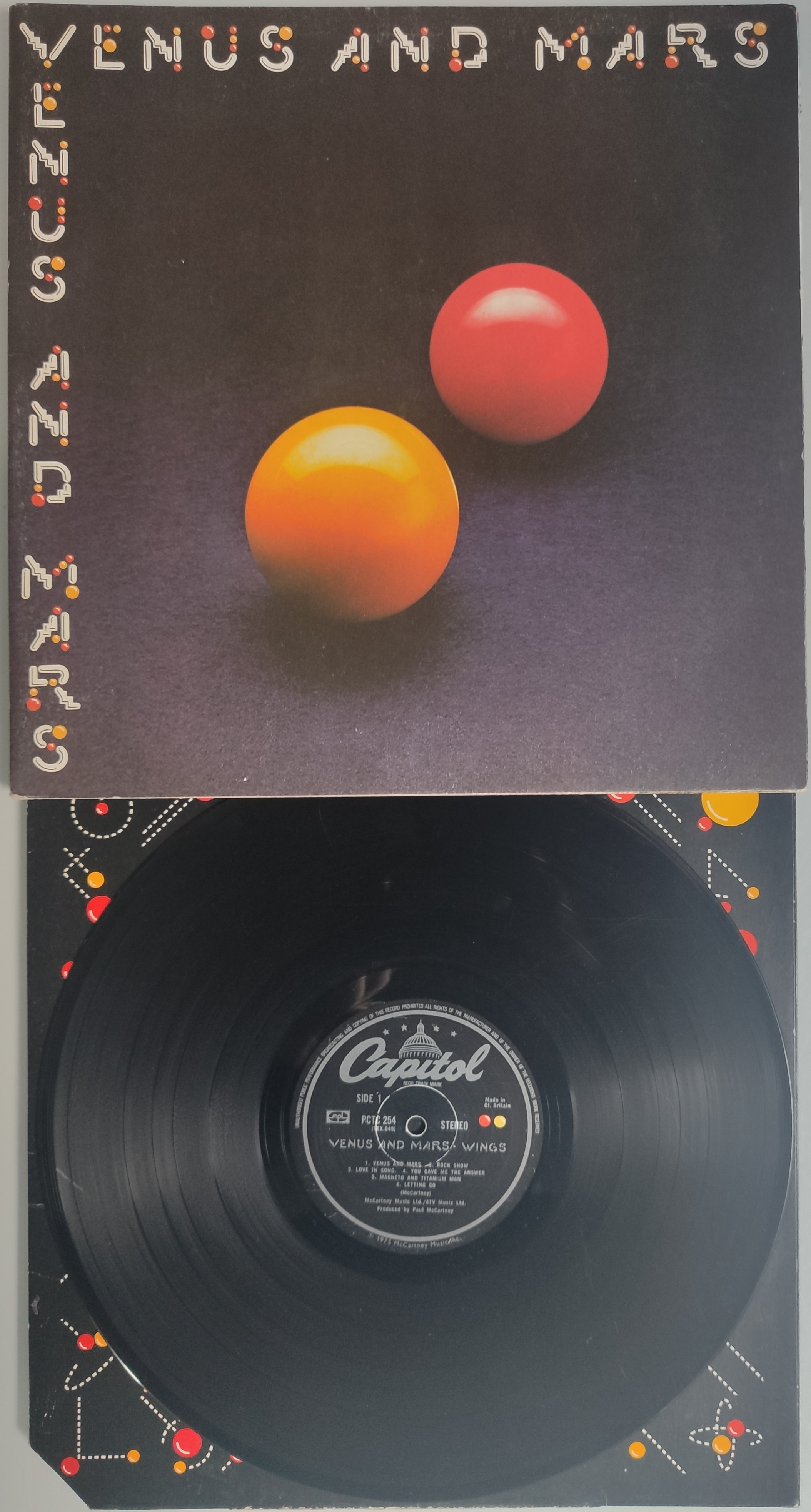 A Collection of 8 x Paul McCartney / Wings Vinyl LPs. To Include UK First Pressings and Posters - Image 6 of 15