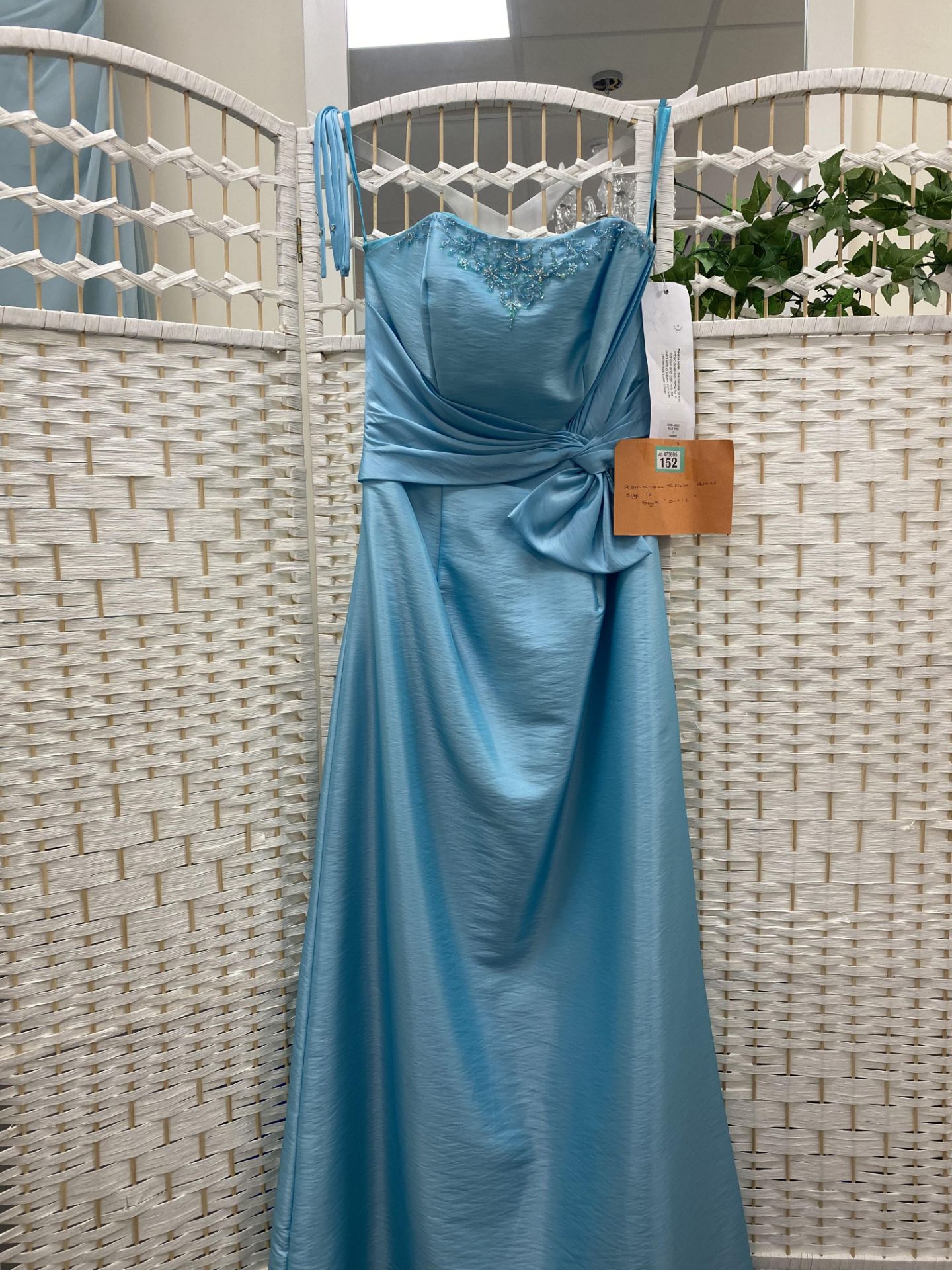 Selection of 5 Prom Dresses Various Sizes and Colours - Image 13 of 26