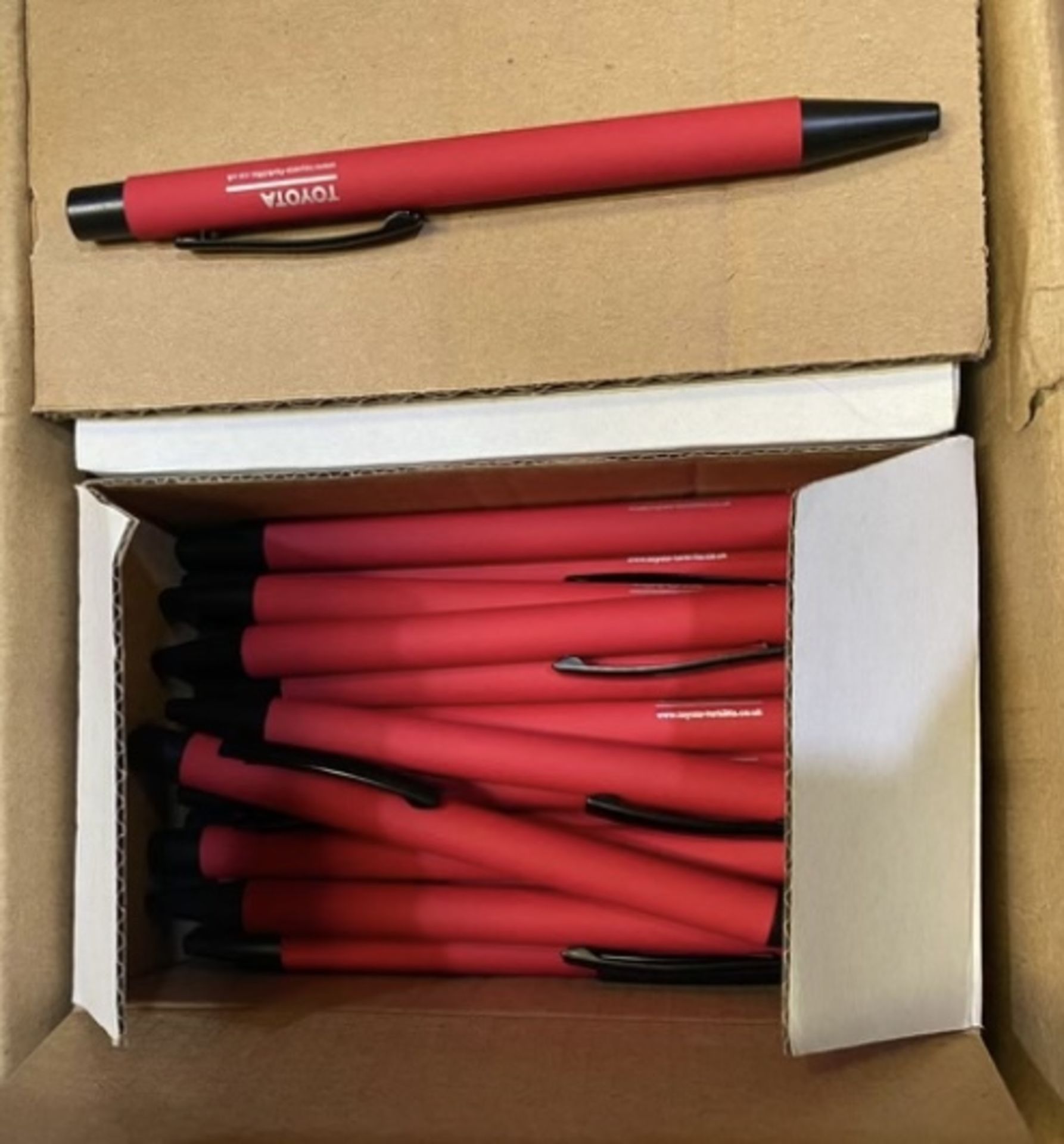 50 x Toyota Pens