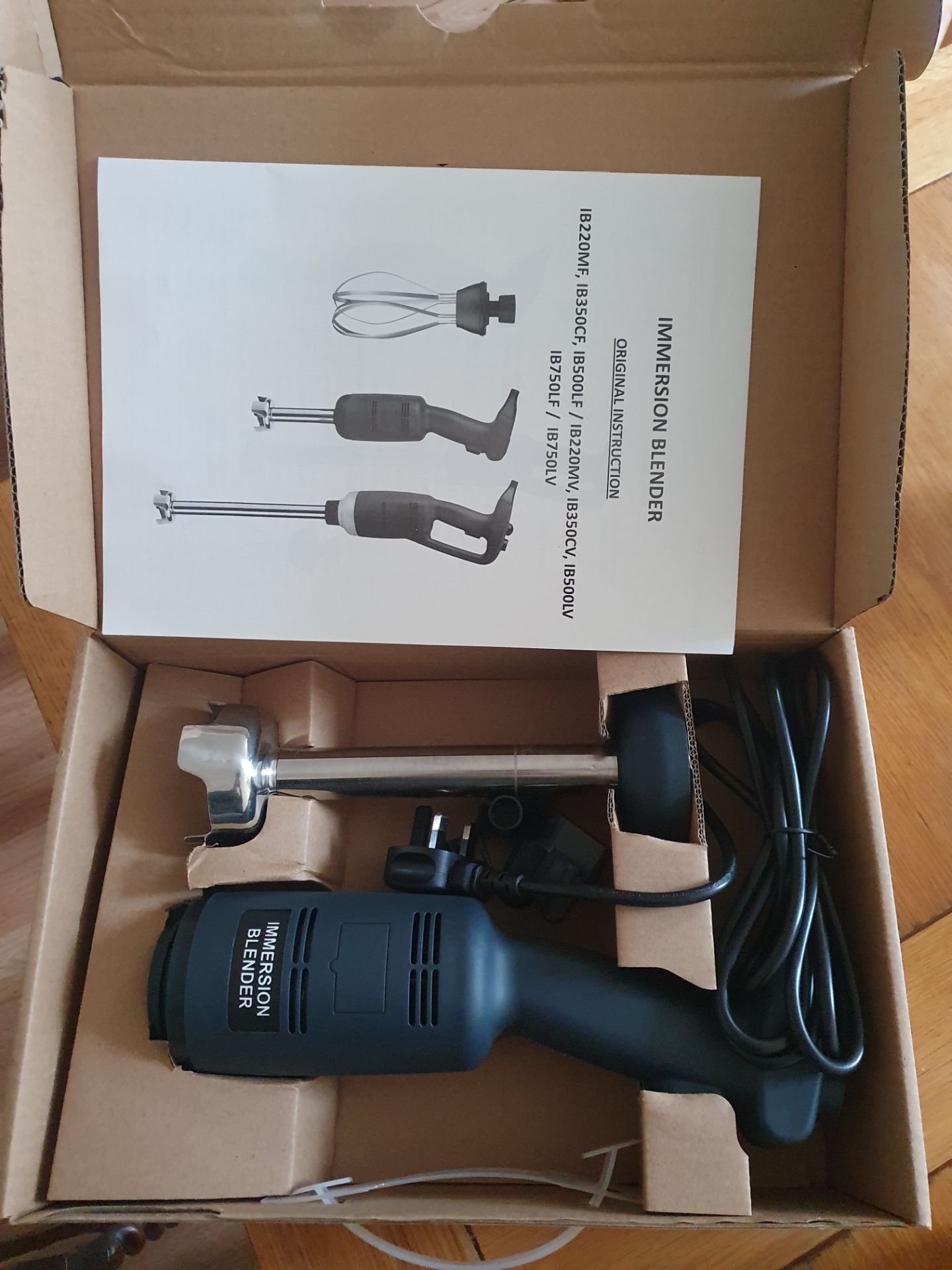 Immersion Blender With Interchangeable Blades - Image 3 of 5