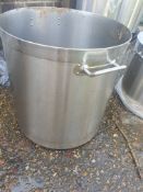 A Set of 5 Large Stainless Steel Pots With Lids.