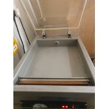 Vacuum Packing Machine. Tabletop Model