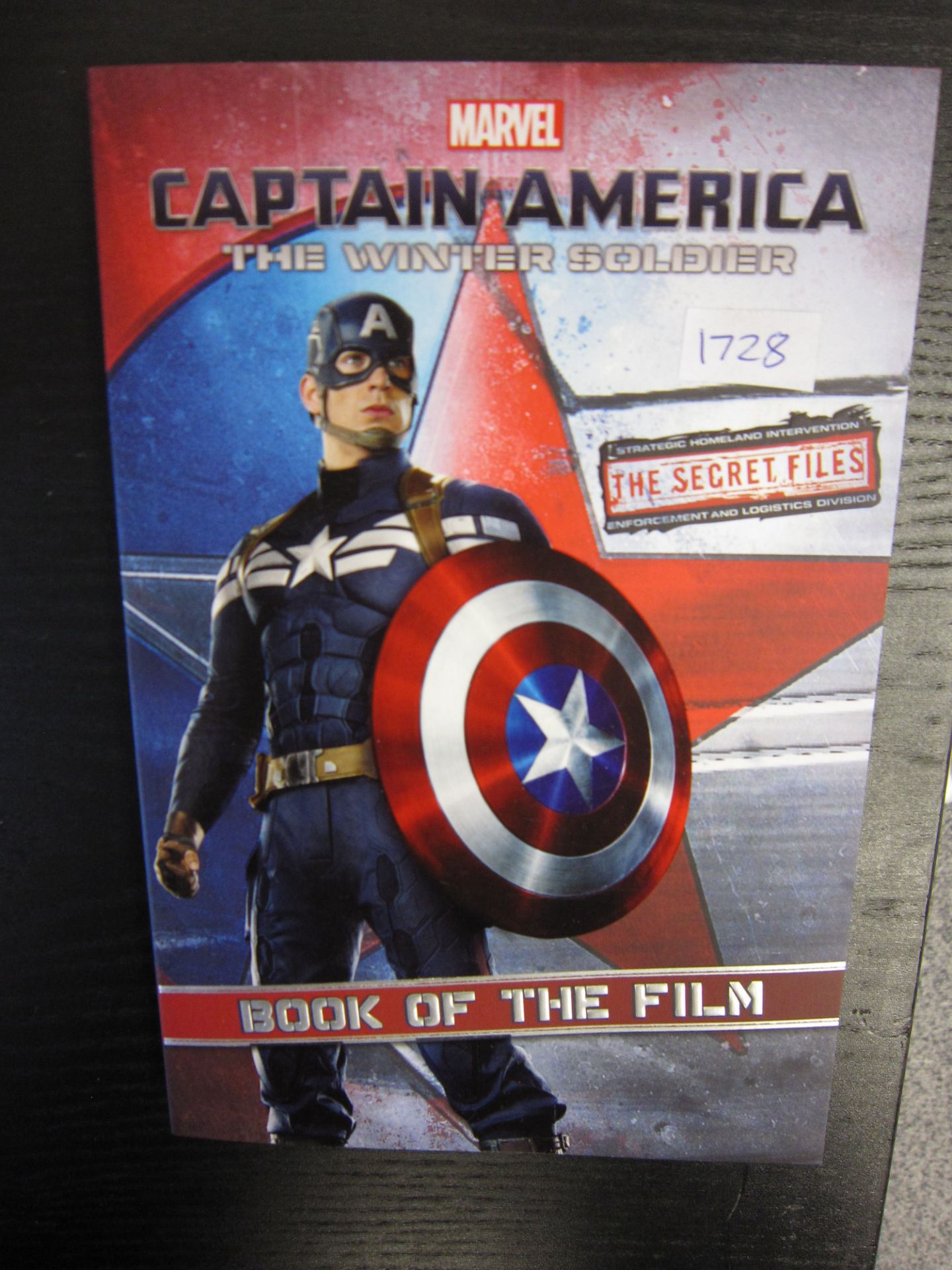 100Pcs x Captain America Small Book With Colour Pictures / 500Pcs In Lot RRP £4.99 Each