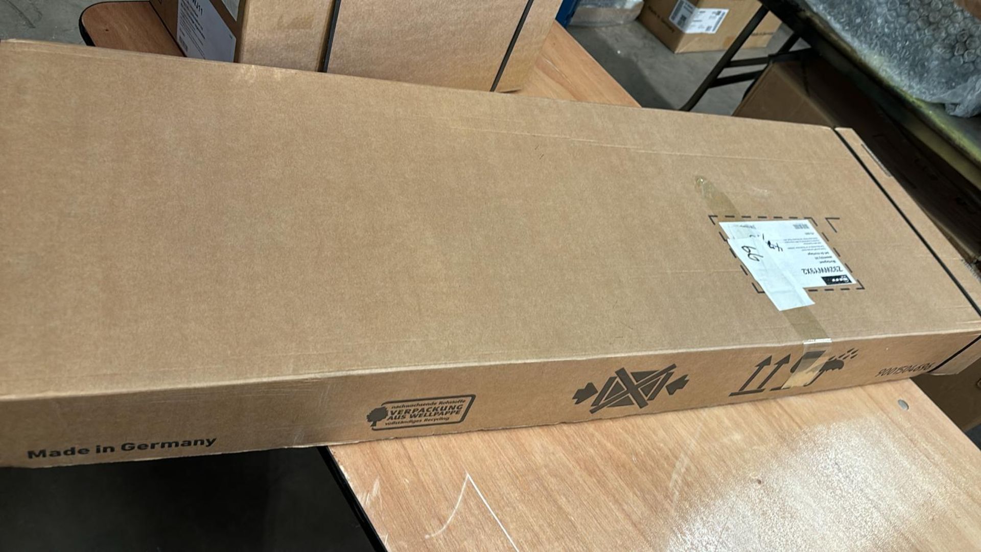 Brand New Boxed NEFF Z92WWY9X2 SEAMLESS INSTALLATION KIT 90CM RRP £149 - Image 2 of 2