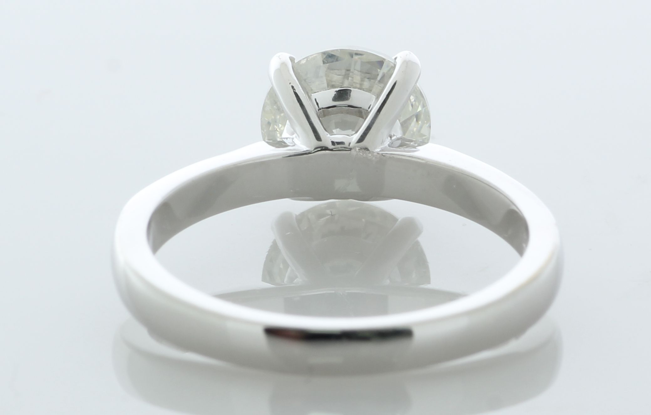 18ct White Gold Single Stone Prong Set Diamond Ring 1.98 Carats - Image 4 of 5