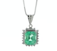 Platinum Diamond and Emerald Pendant (E1.80) 0.24 Carats