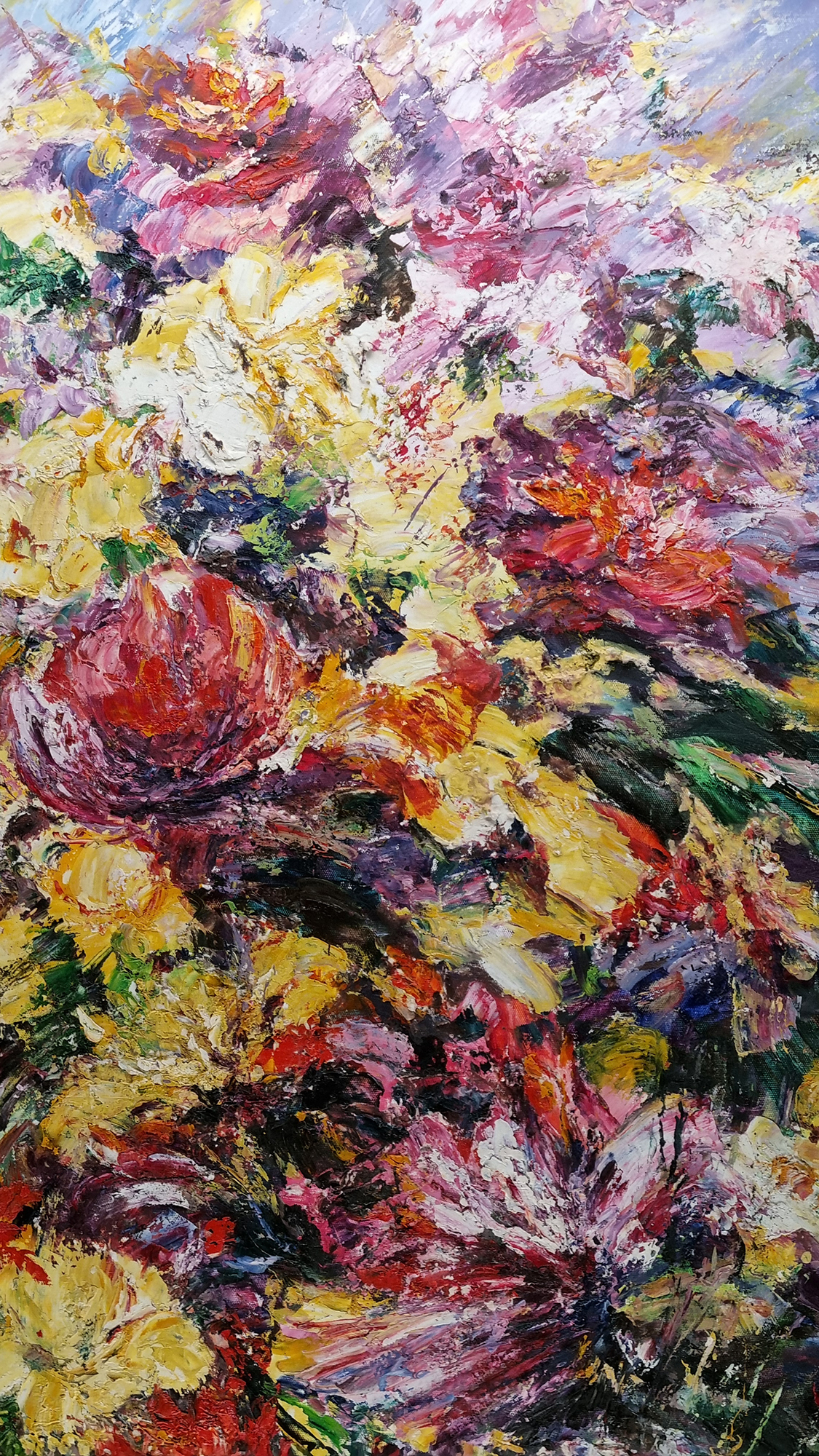 Large Oil on Canvas, Vase of Flowers. - Image 3 of 11