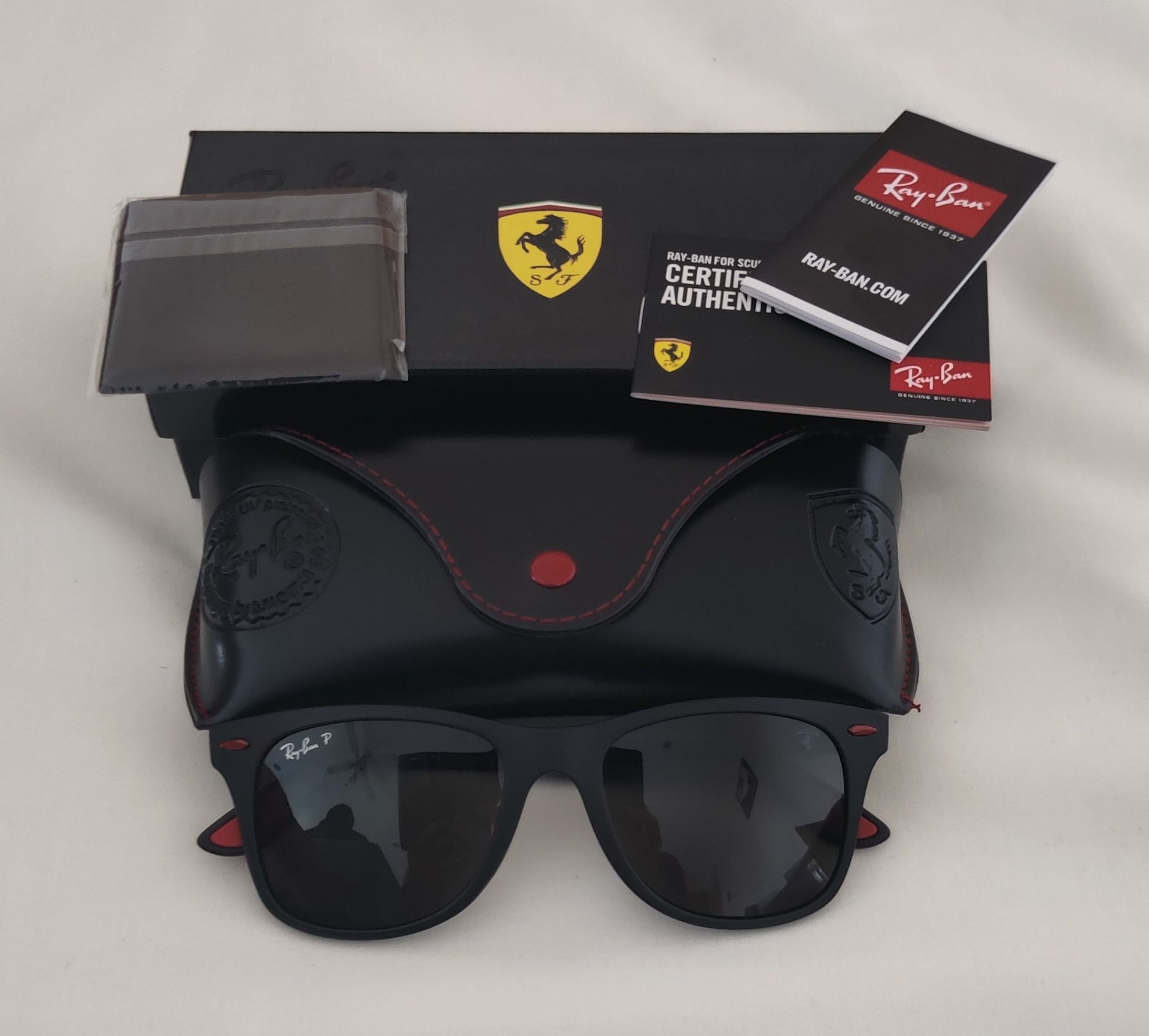 Ray Ban(Ferrari) Sunglasses ORB4195F 602/71 *3P