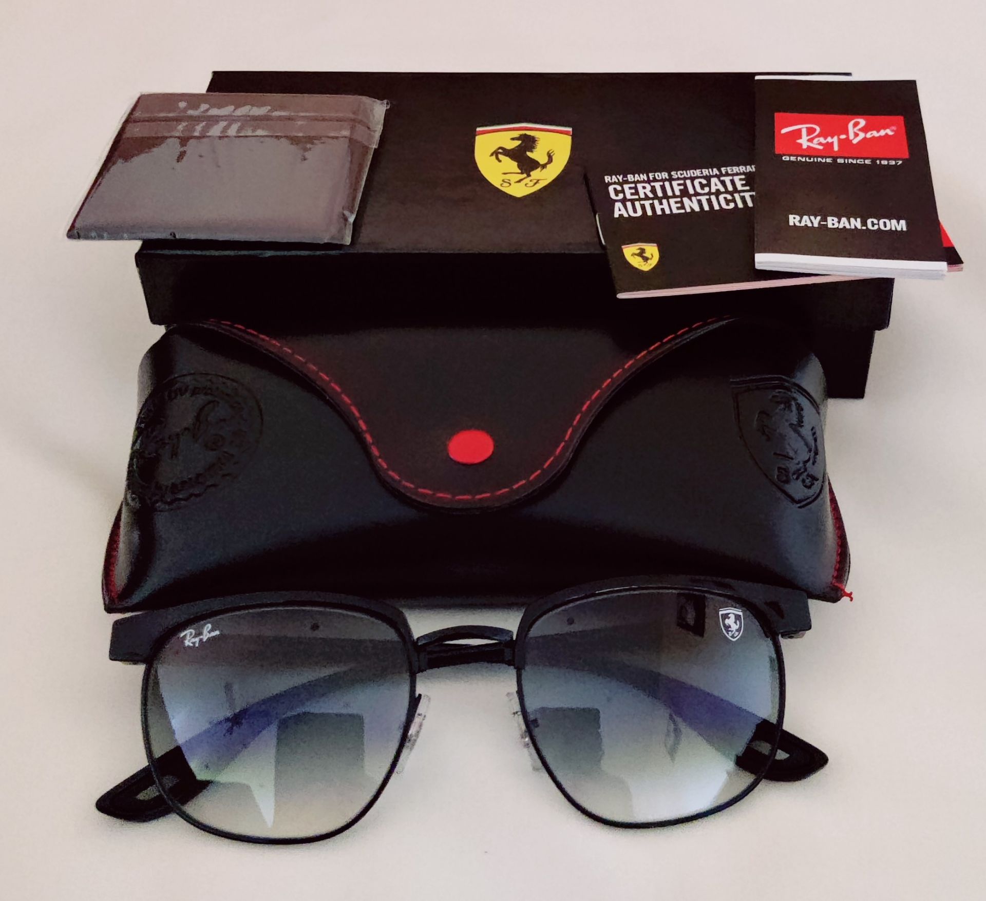 Ray Ban(Ferrari) Sunglasses ORB3698F 041/71 *2N